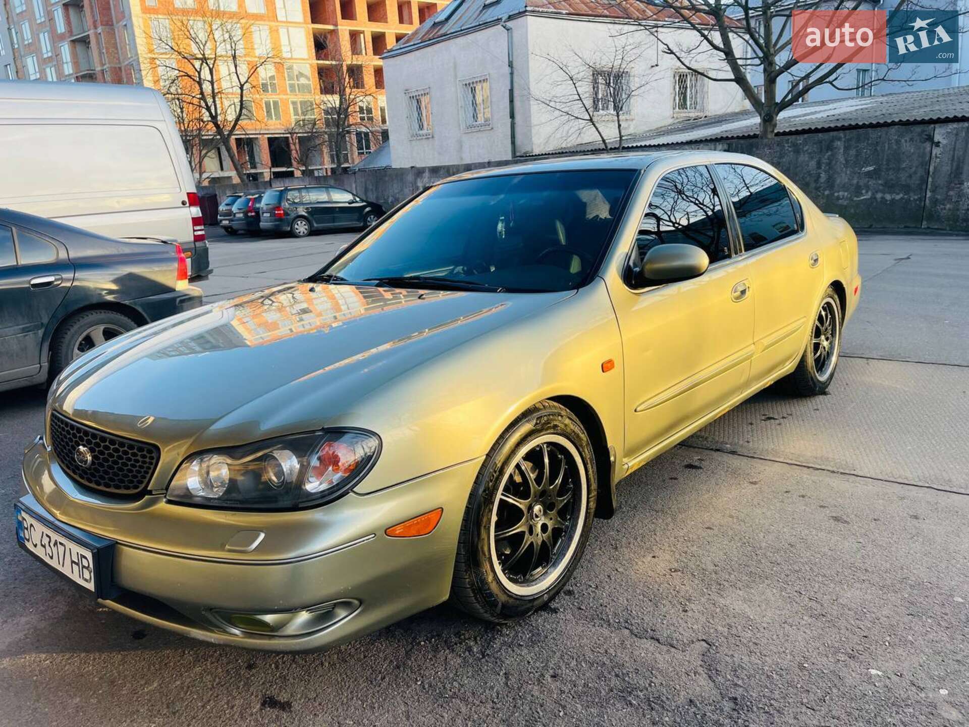 NISSAN MAXIMA 2001