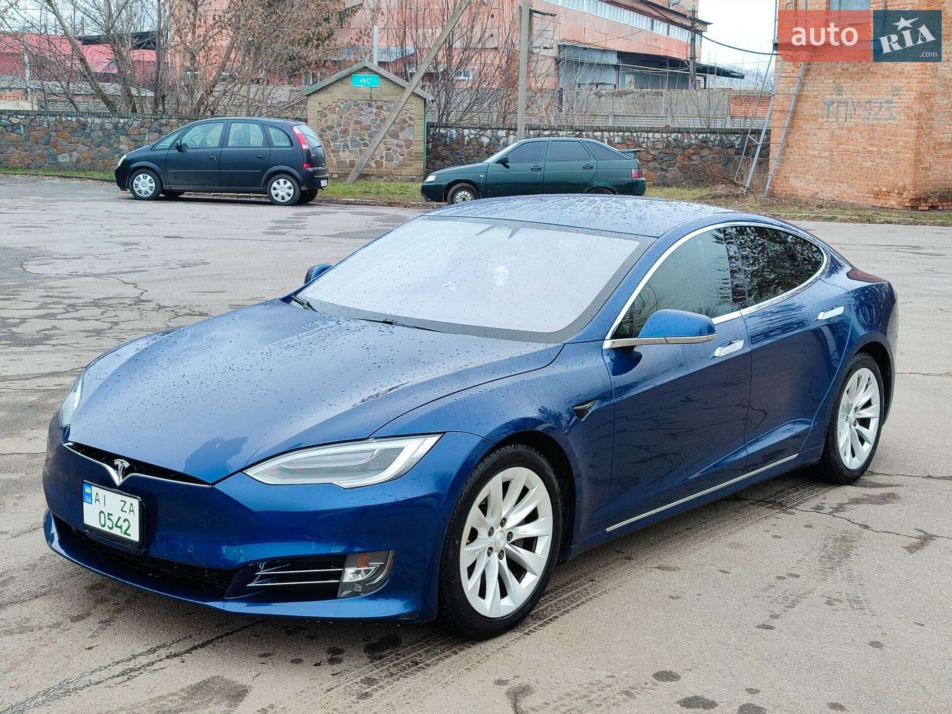 TESLA MODEL S 2017