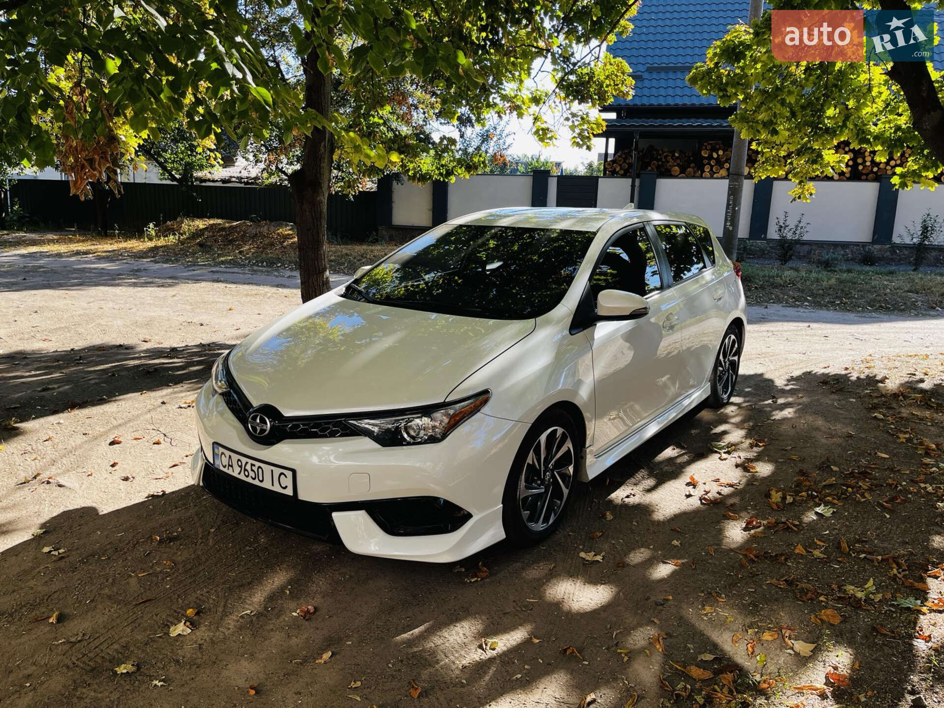 TOYOTA SCION 2015