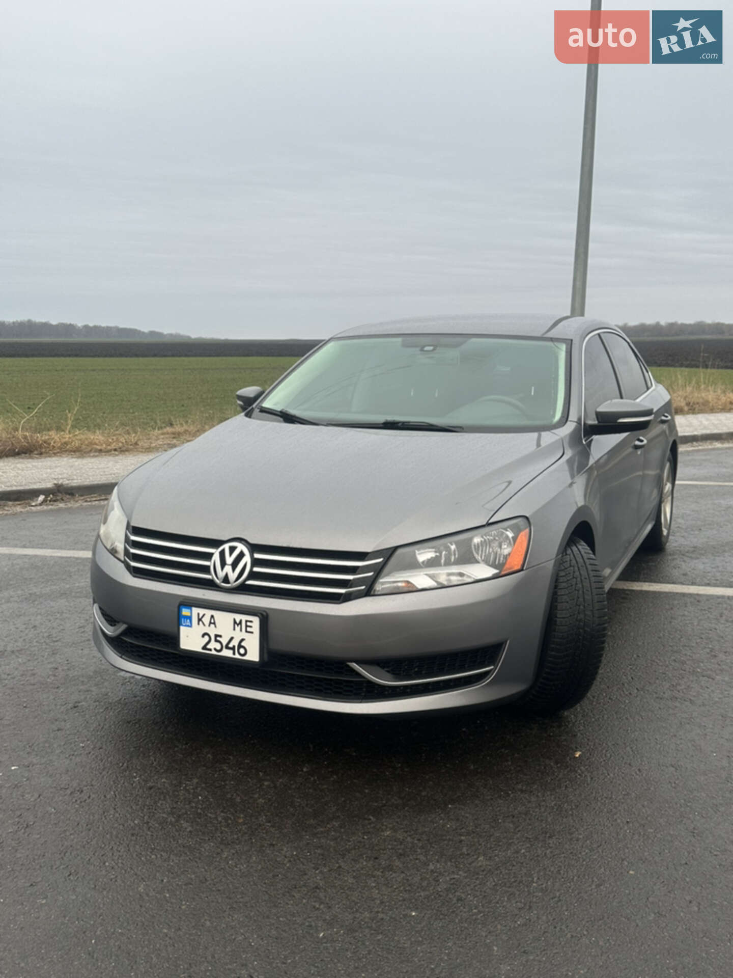 VOLKSWAGEN PASSAT 2013