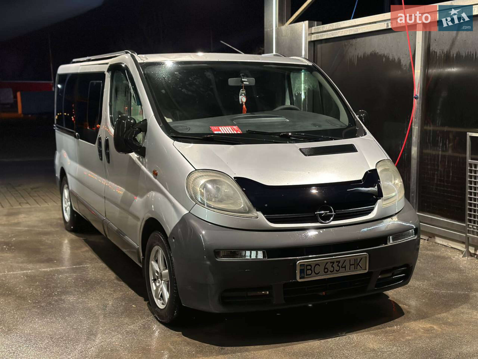 OPEL VIVARO 2003