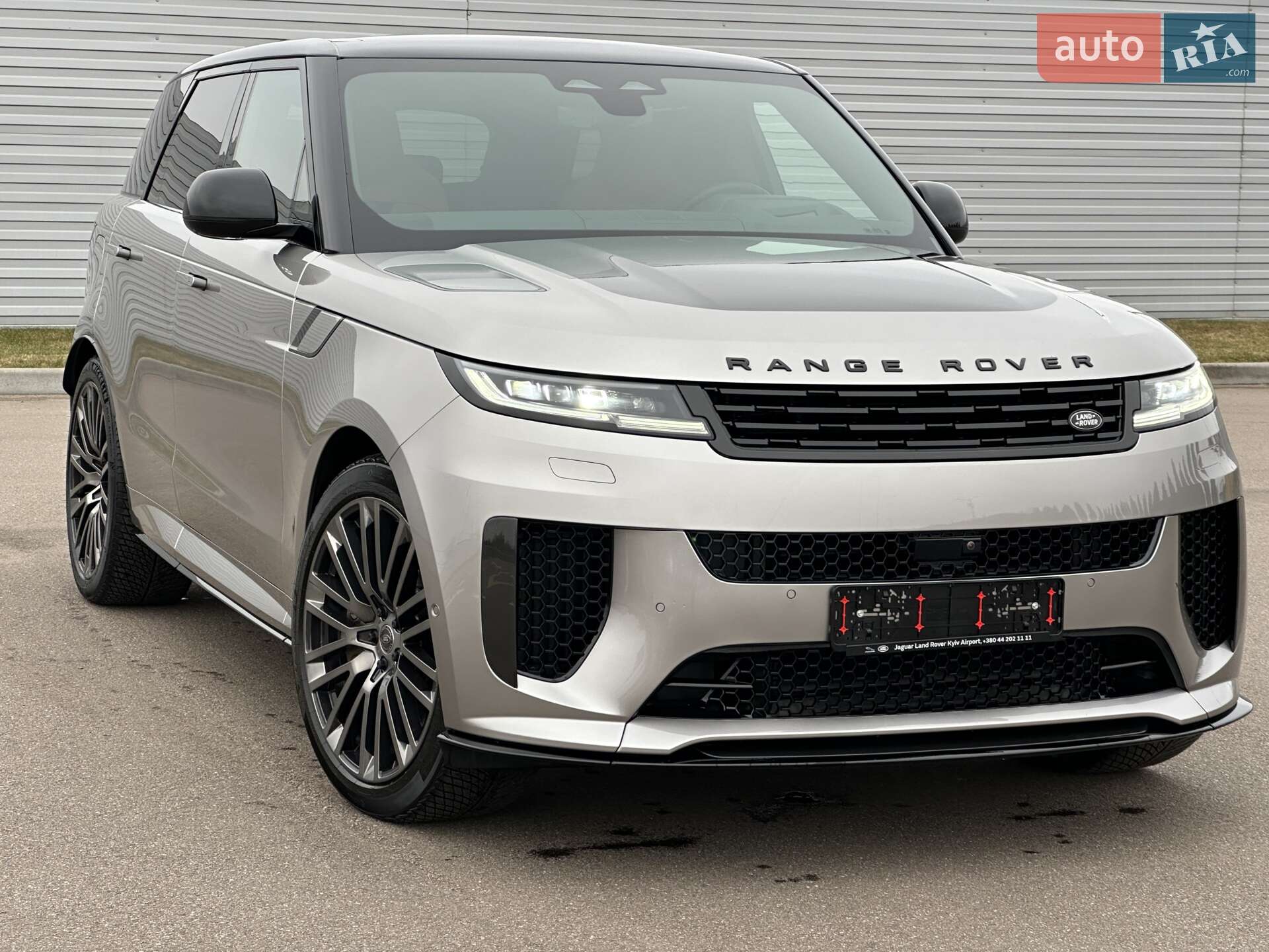 LAND ROVER RANGE ROVER SPORT 2024