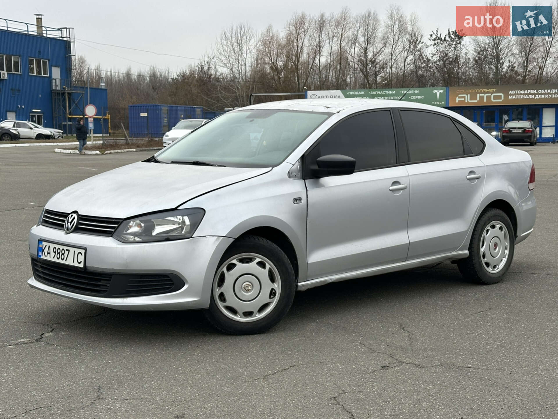 VOLKSWAGEN POLO 2011