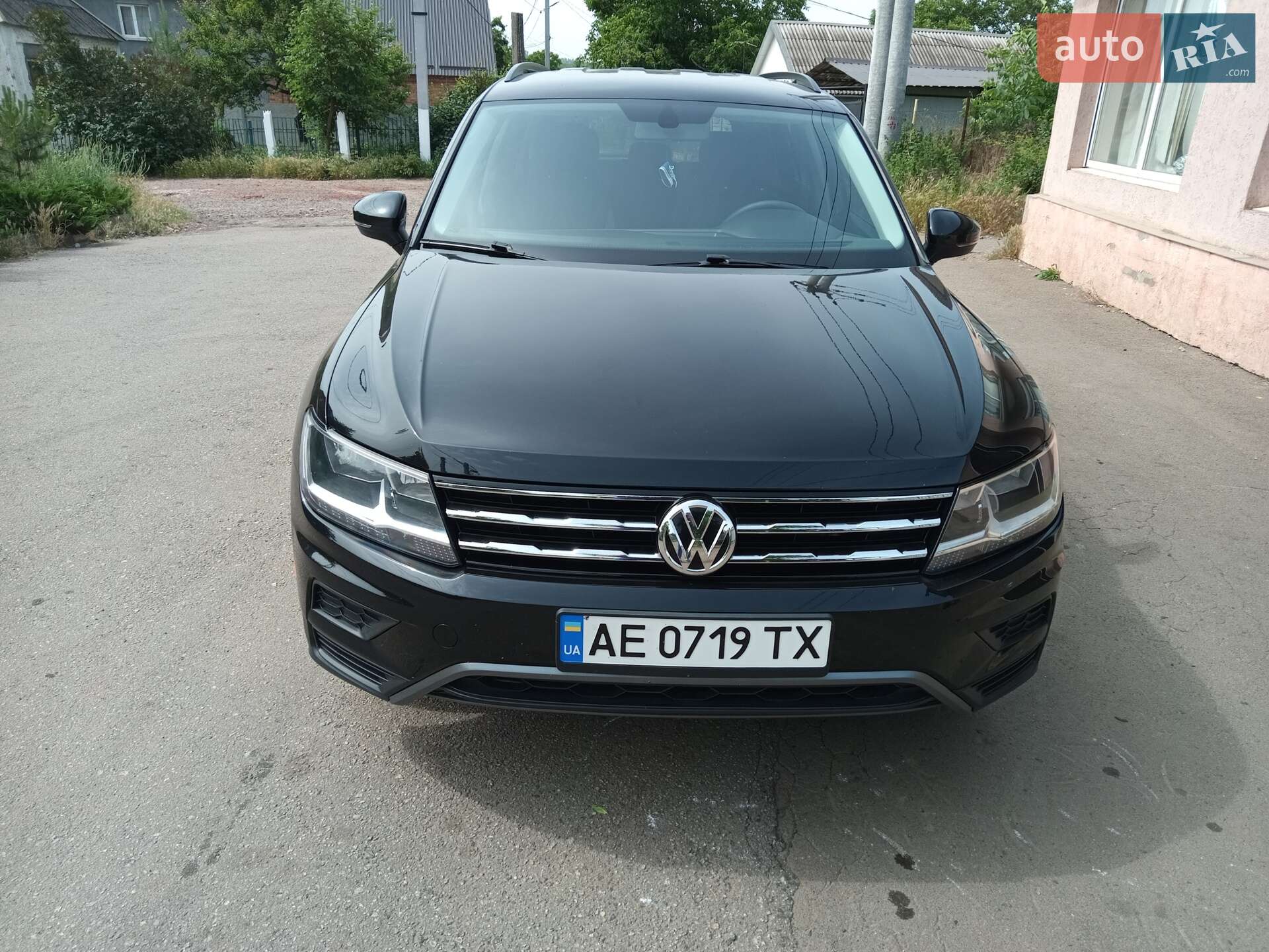 VOLKSWAGEN TIGUAN 2017