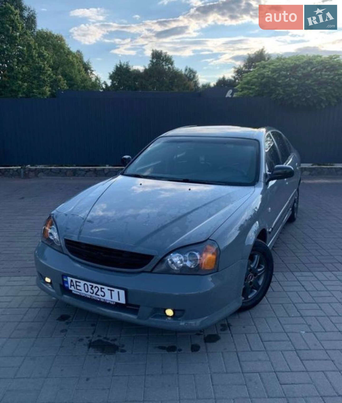 CHEVROLET EVANDA 2004