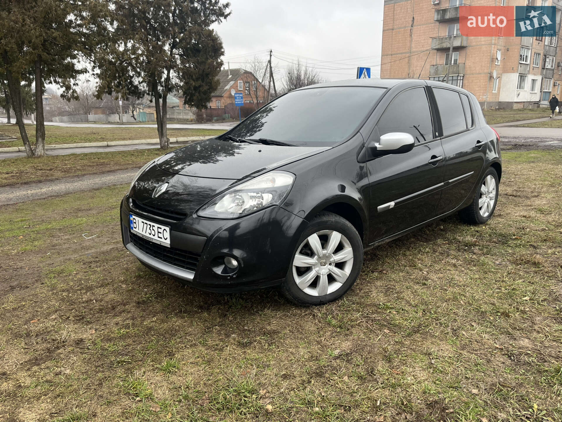 RENAULT CLIO 2010