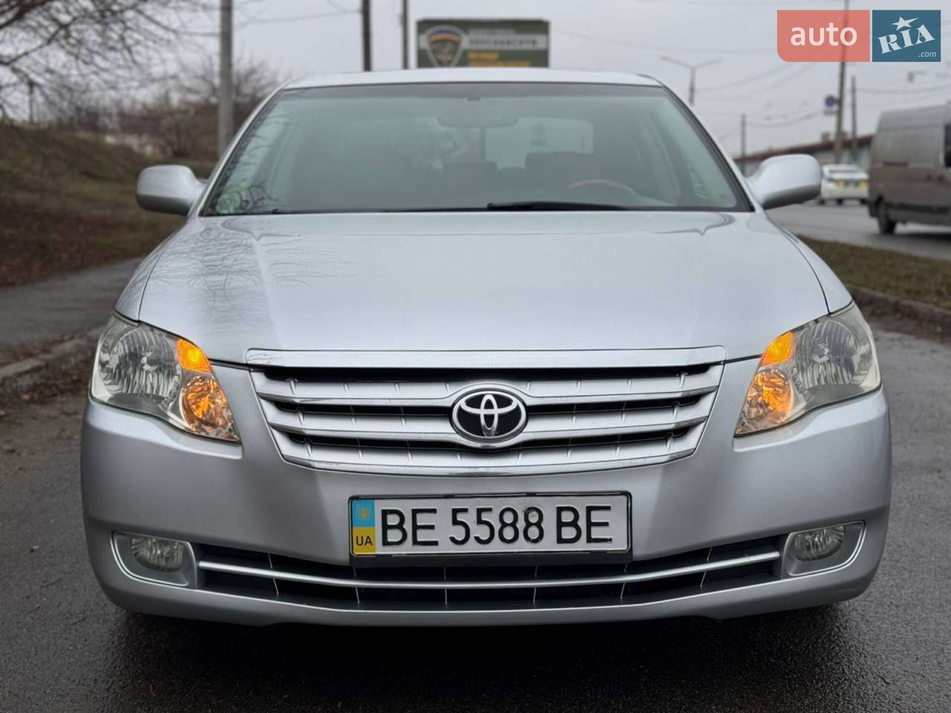 Toyota Avalon 2006