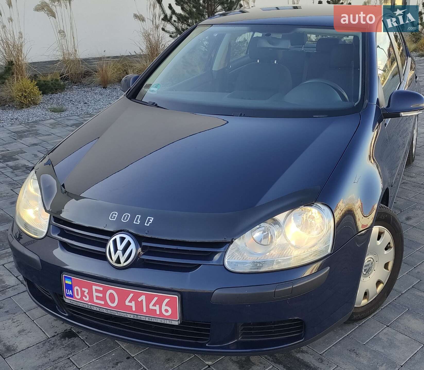 VOLKSWAGEN GOLF 2004