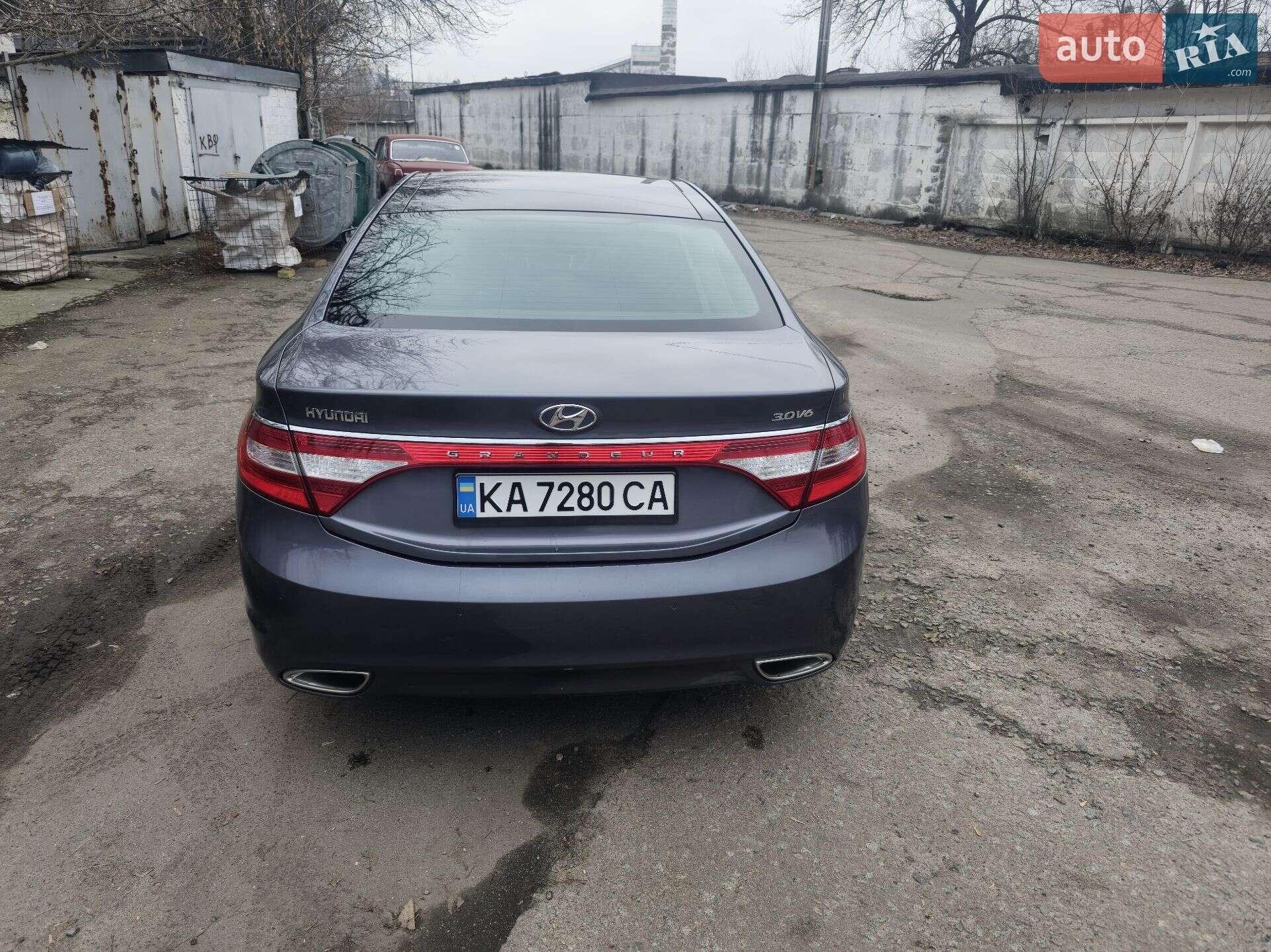 HYUNDAI GRANDEUR 2013