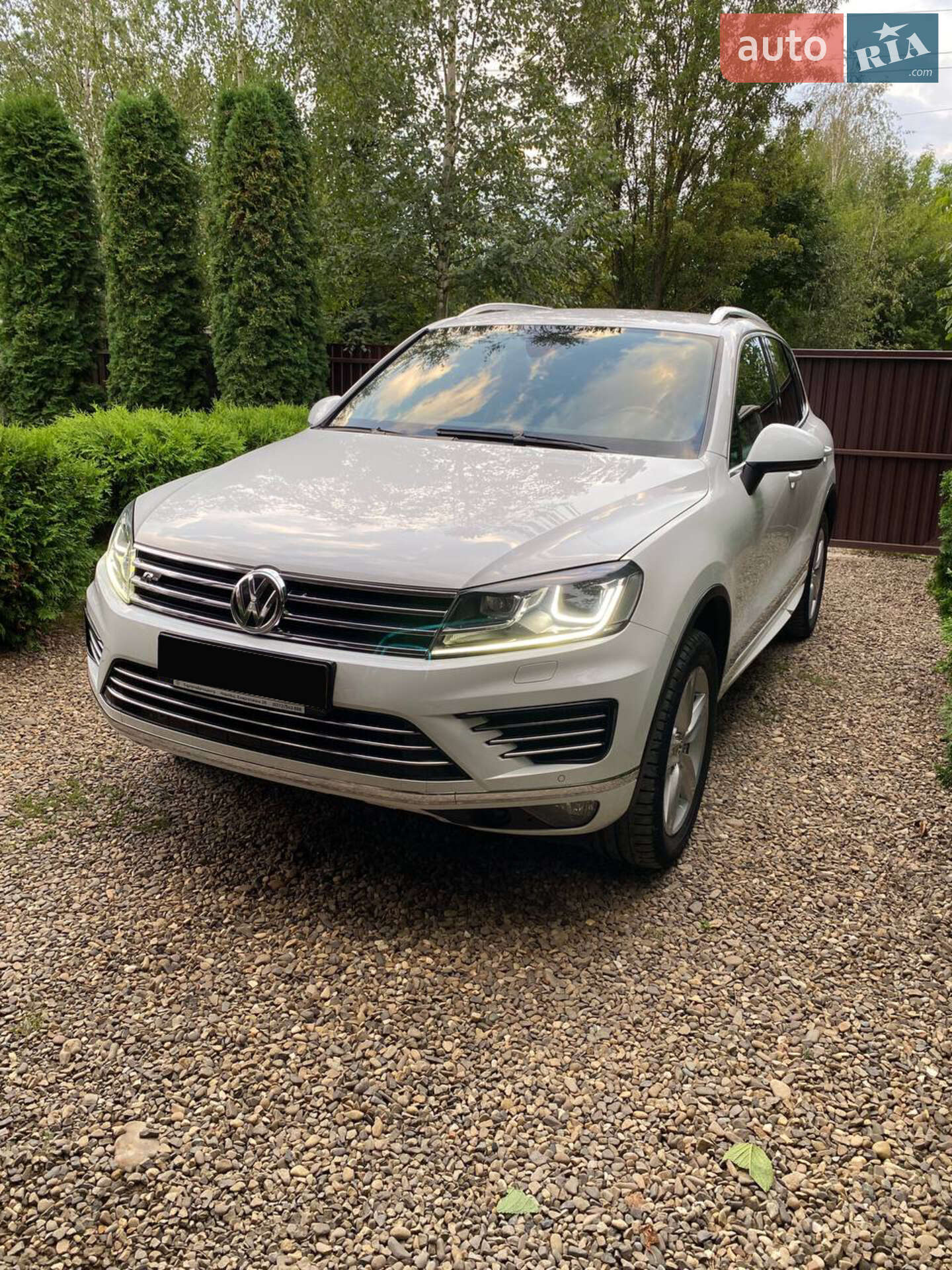 VOLKSWAGEN TOUAREG 2015