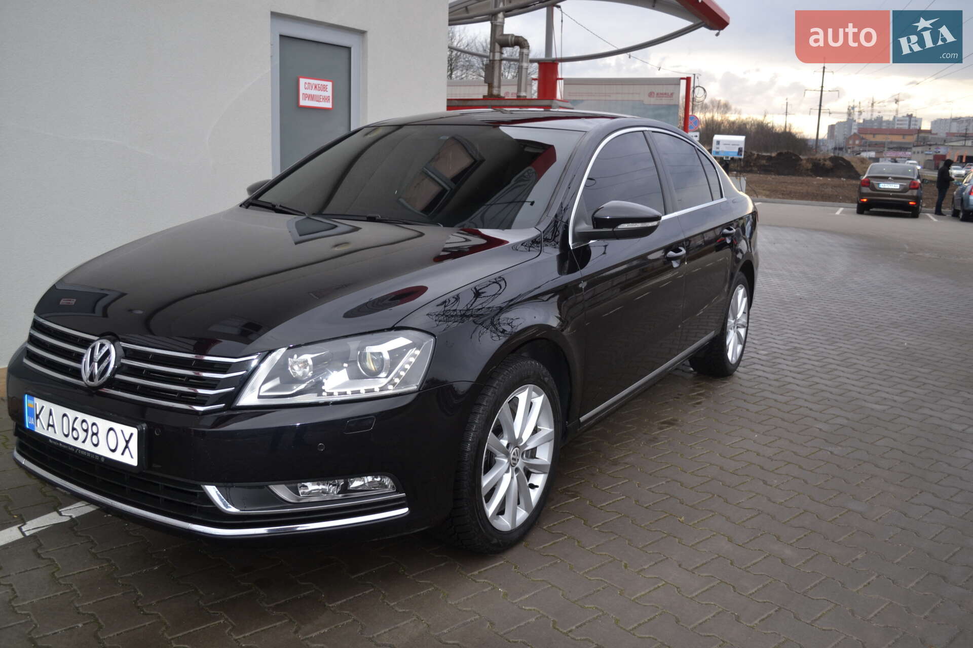 VOLKSWAGEN PASSAT 2013