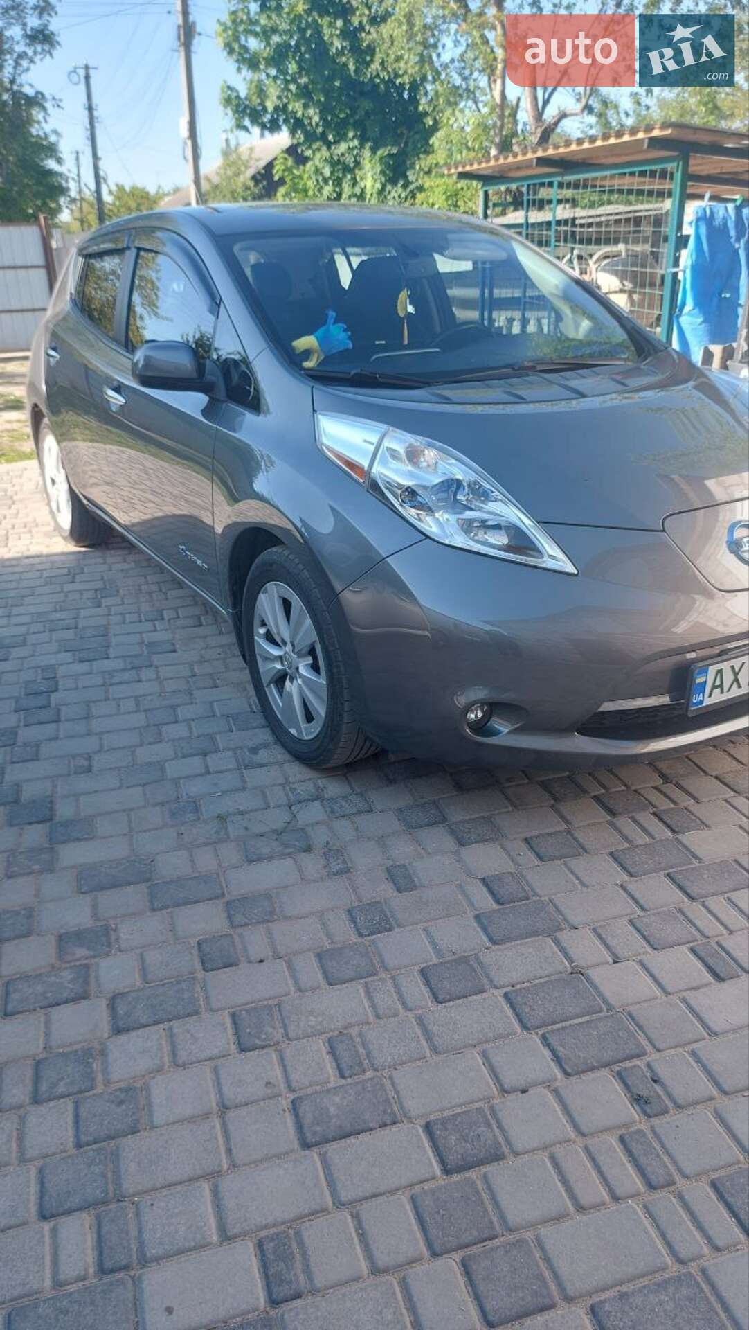 NISSAN LEAF 2016