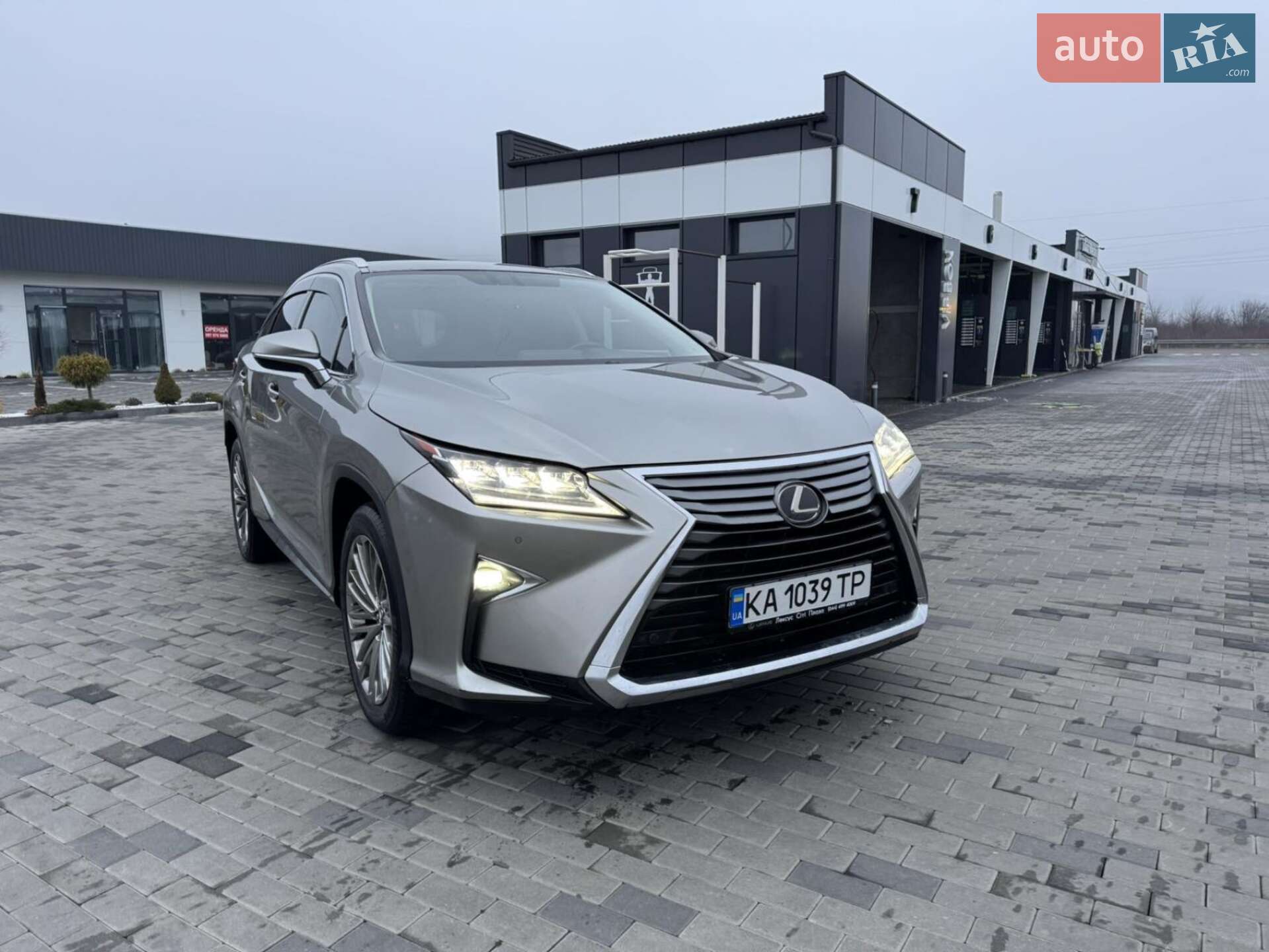 Головне фото звіту автомобіля LEXUS RX 200T 2017