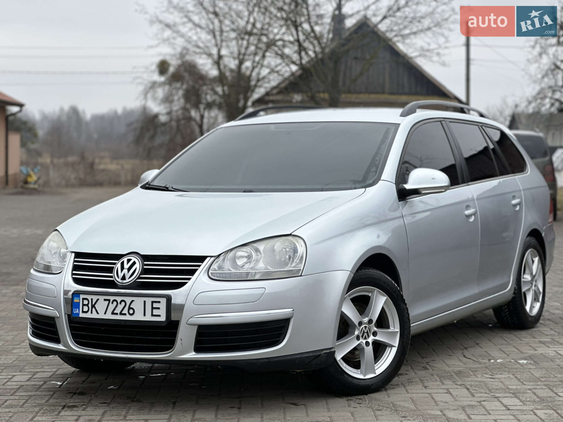 VOLKSWAGEN GOLF 2009