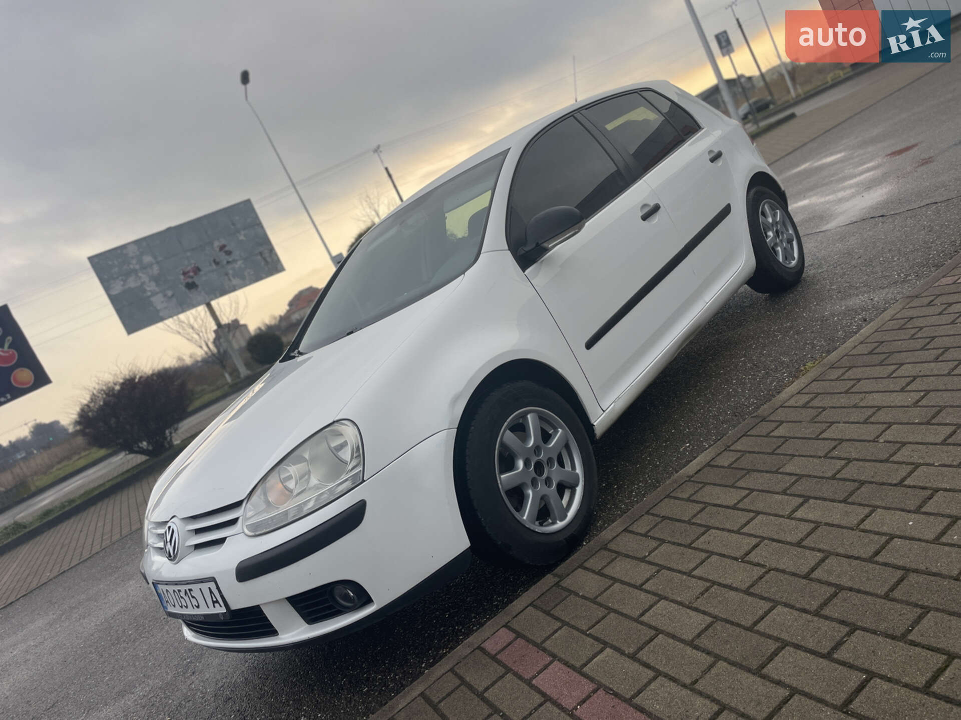 VOLKSWAGEN GOLF 2007