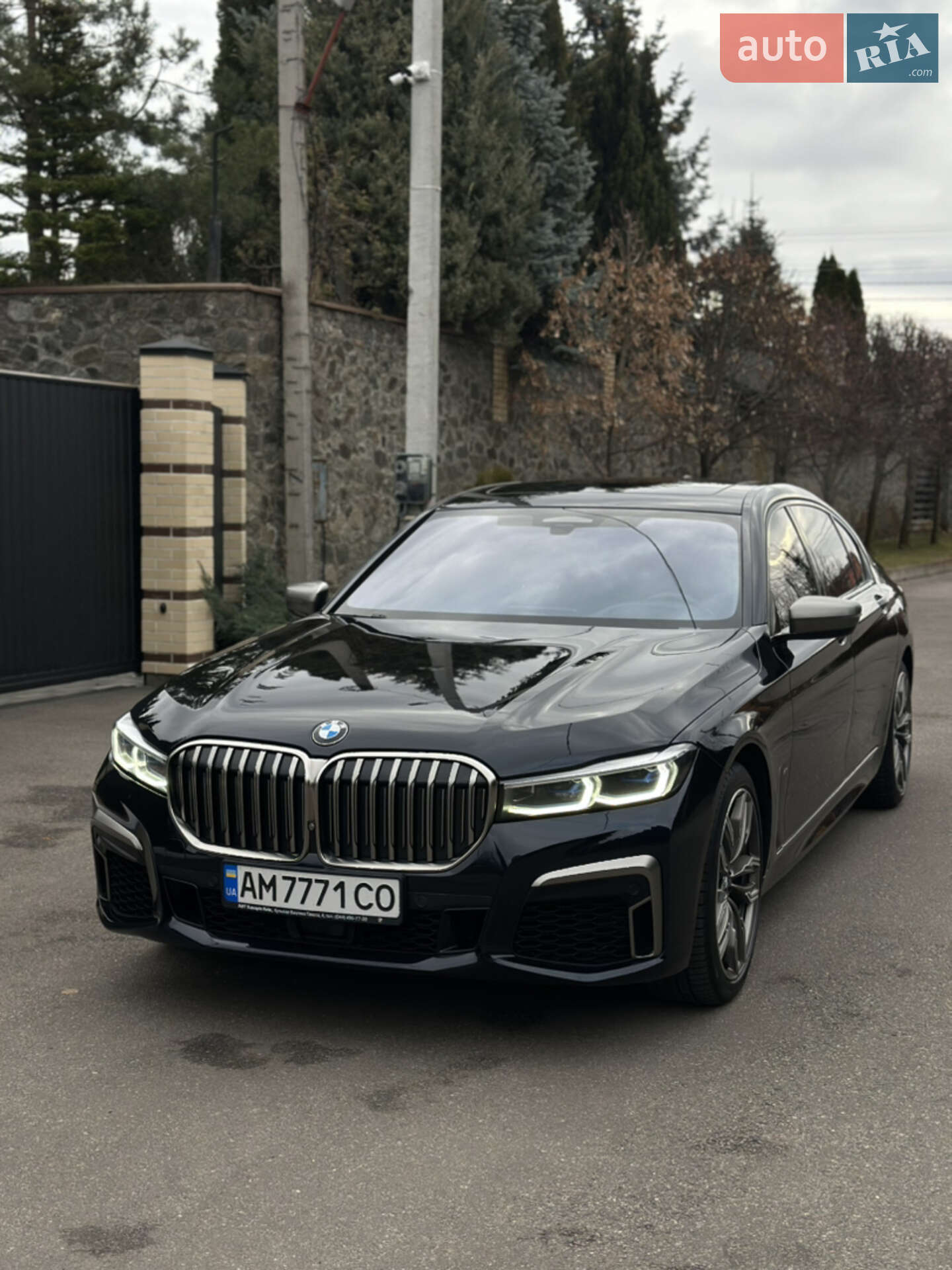 BMW M760LI