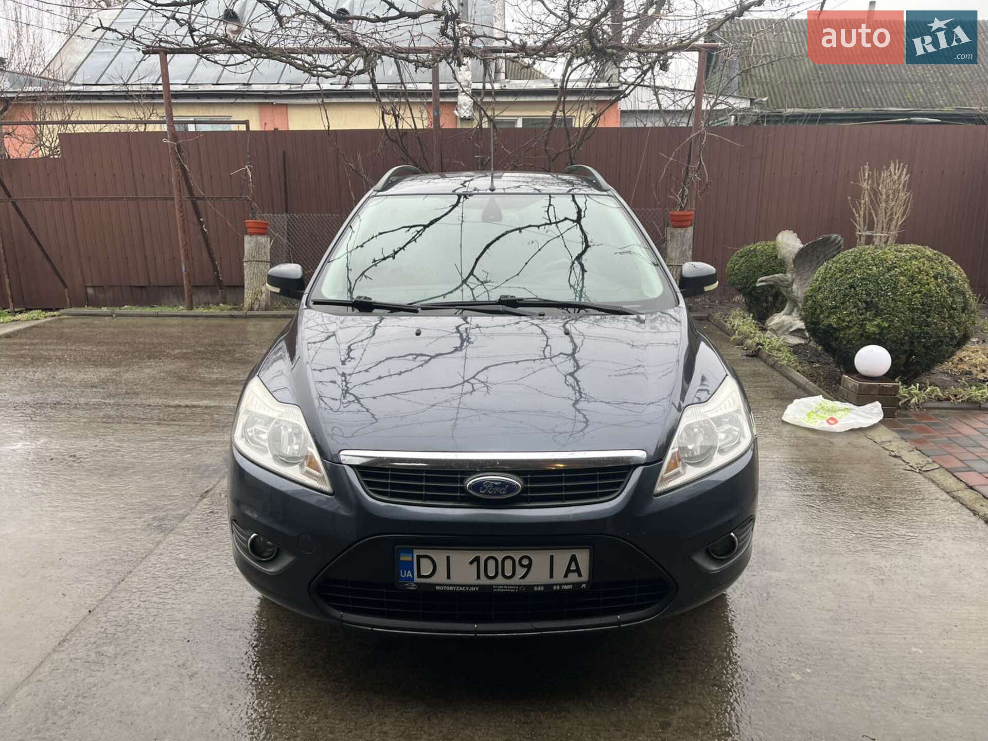 Головне фото звіту автомобіля FORD FOCUS 2009