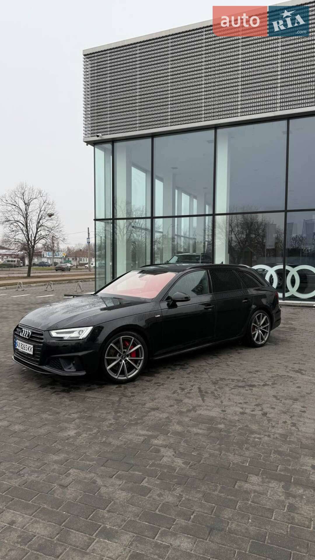 AUDI A4 2019