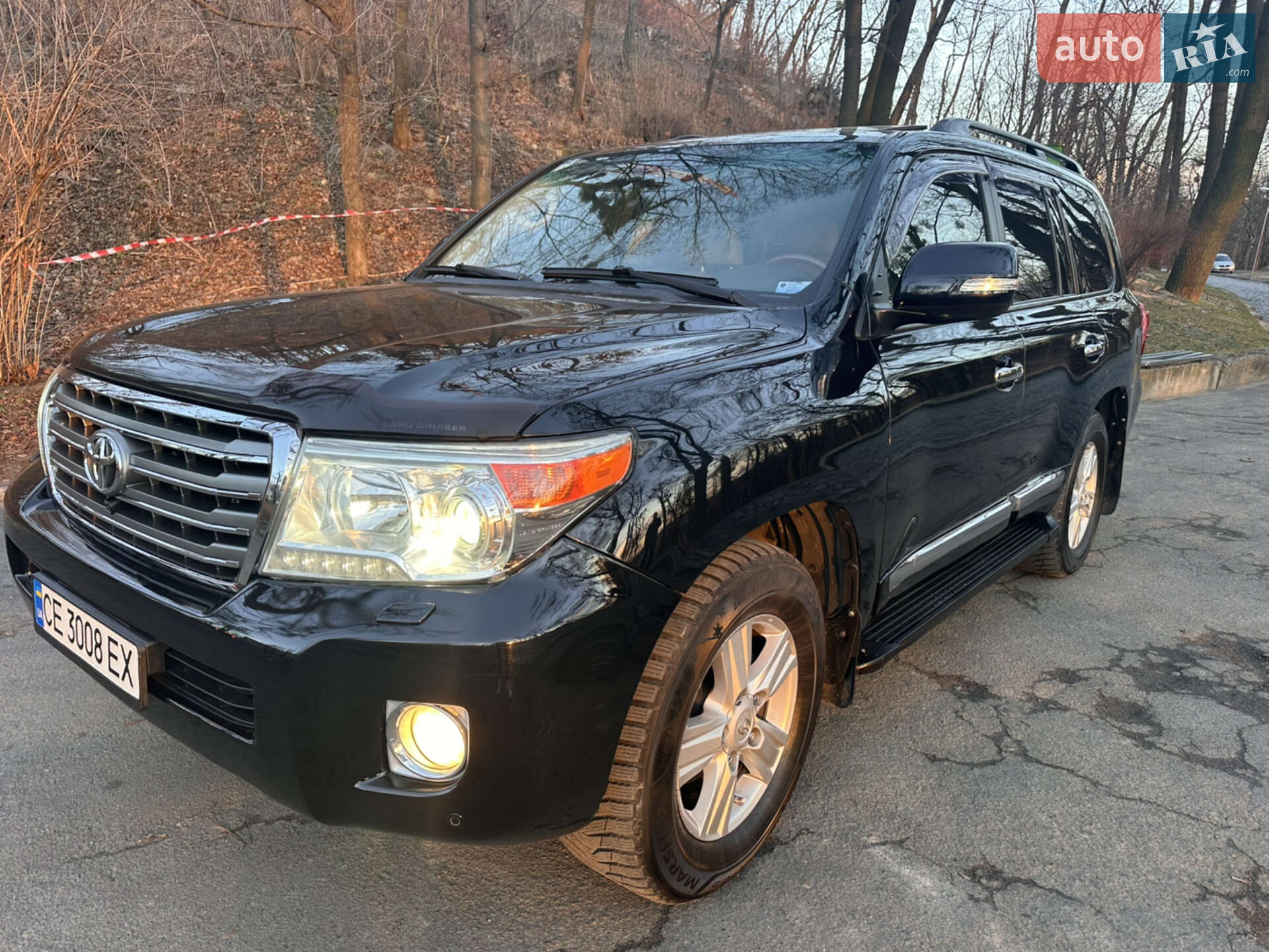 Toyota Land Cruiser 2012
