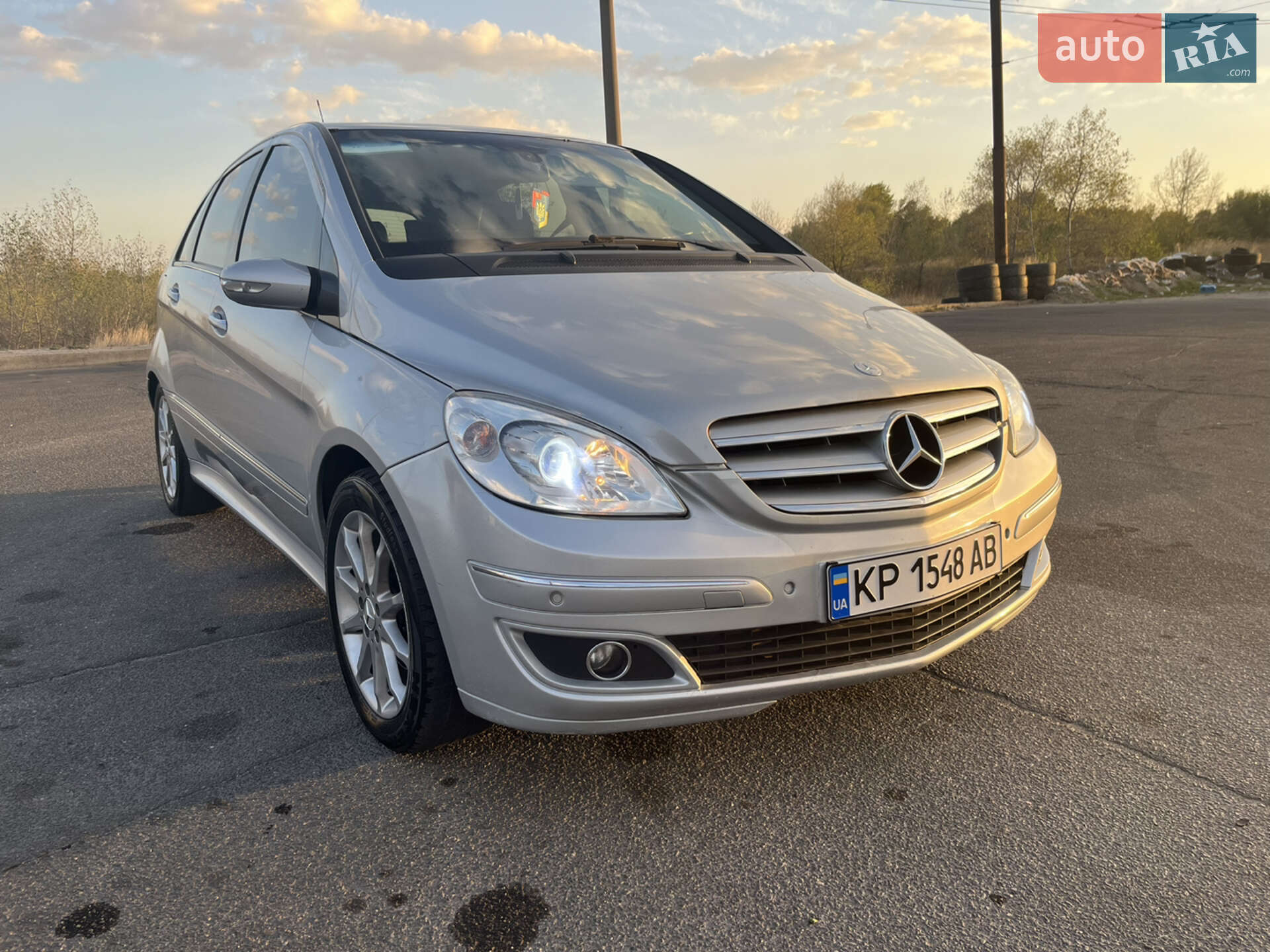 MERCEDES-BENZ B 200 2005