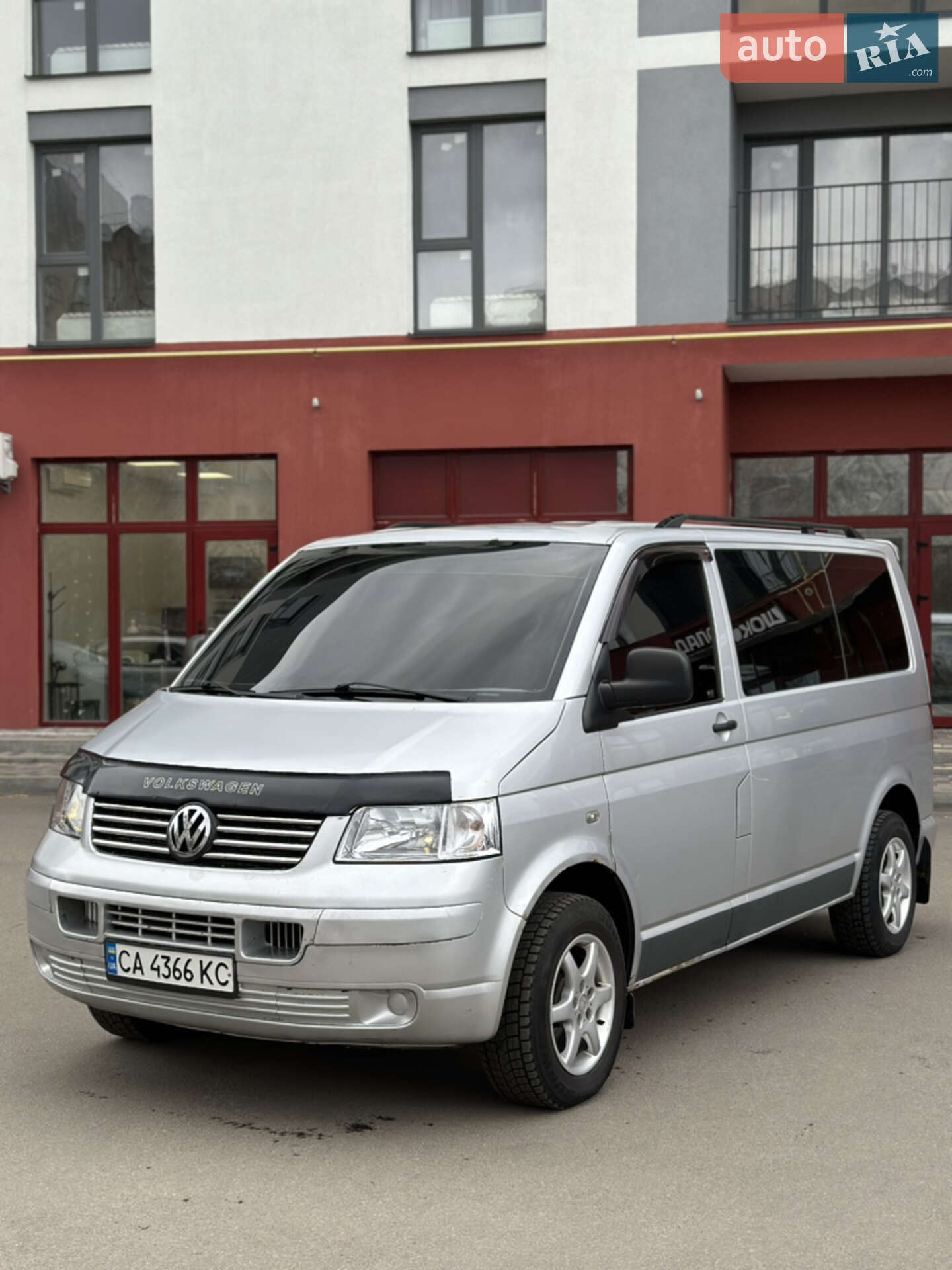 VOLKSWAGEN TRANSPORTER 2005