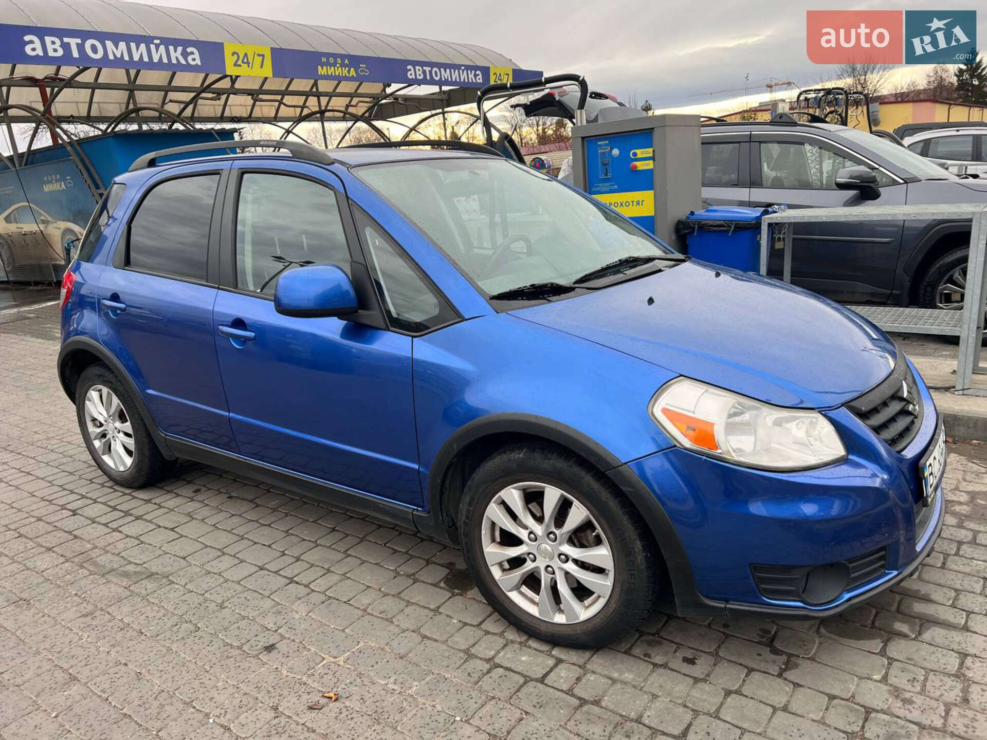 SUZUKI SX-4 2012