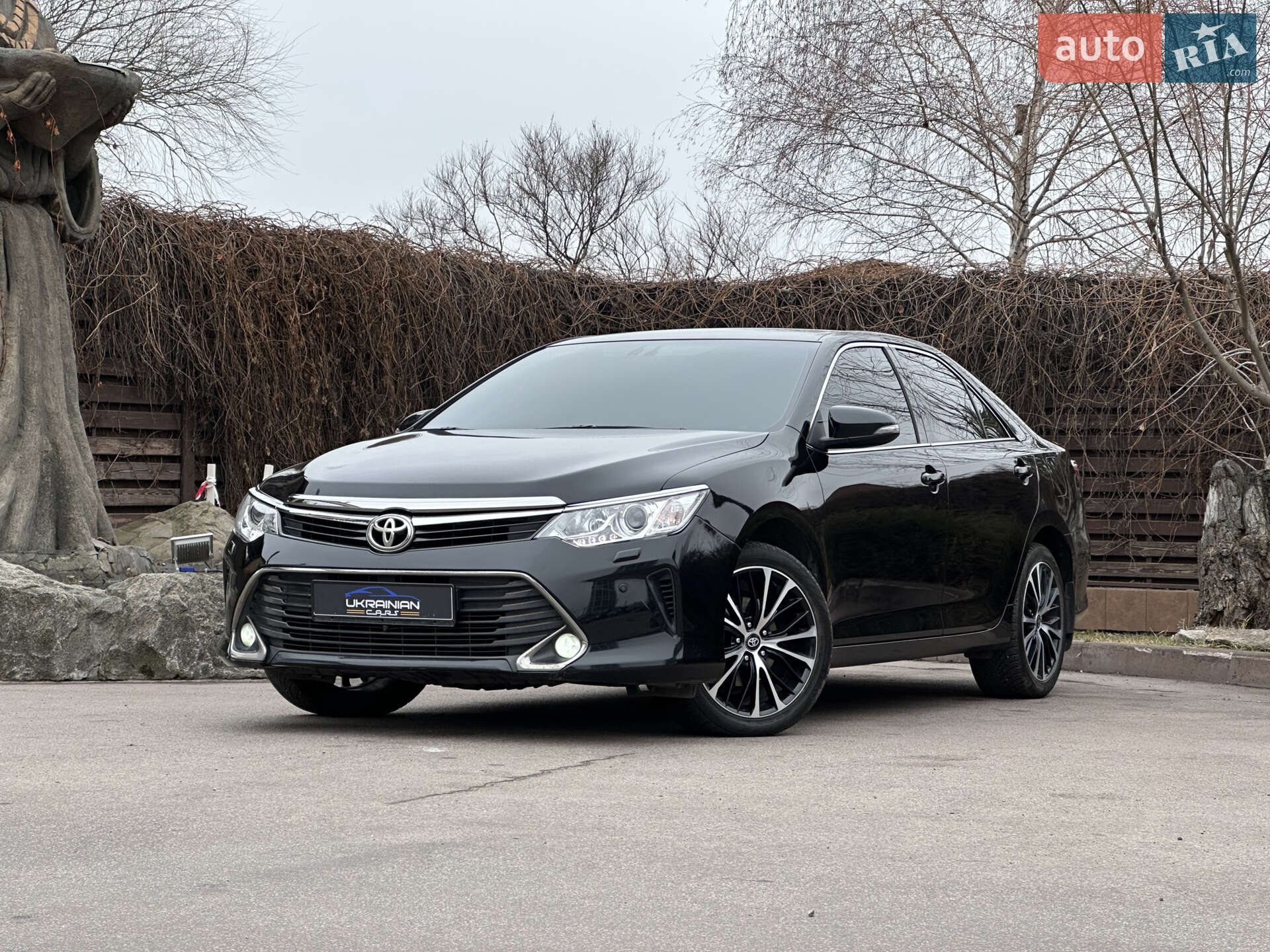 TOYOTA CAMRY 2016