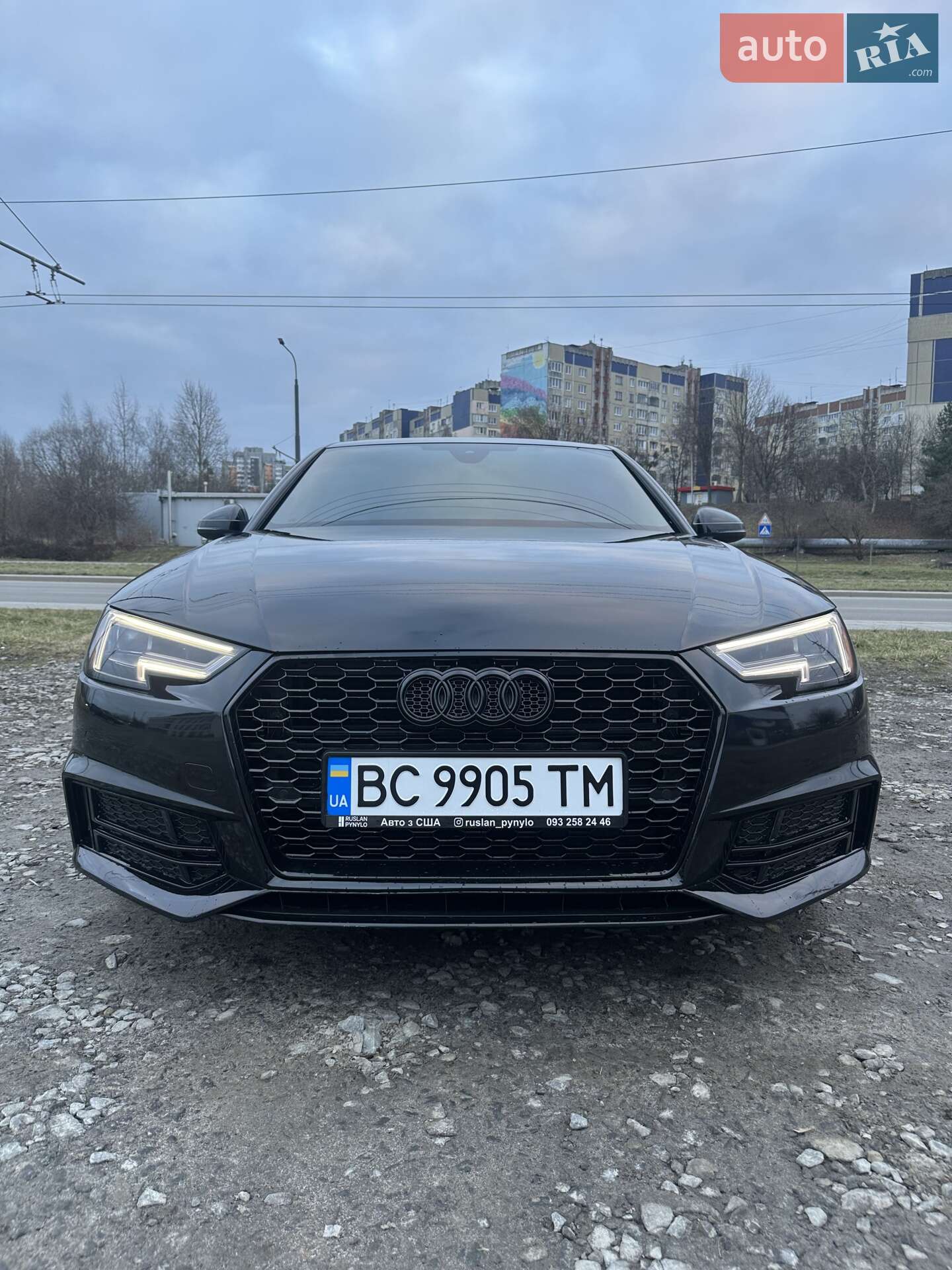 AUDI A4 2017