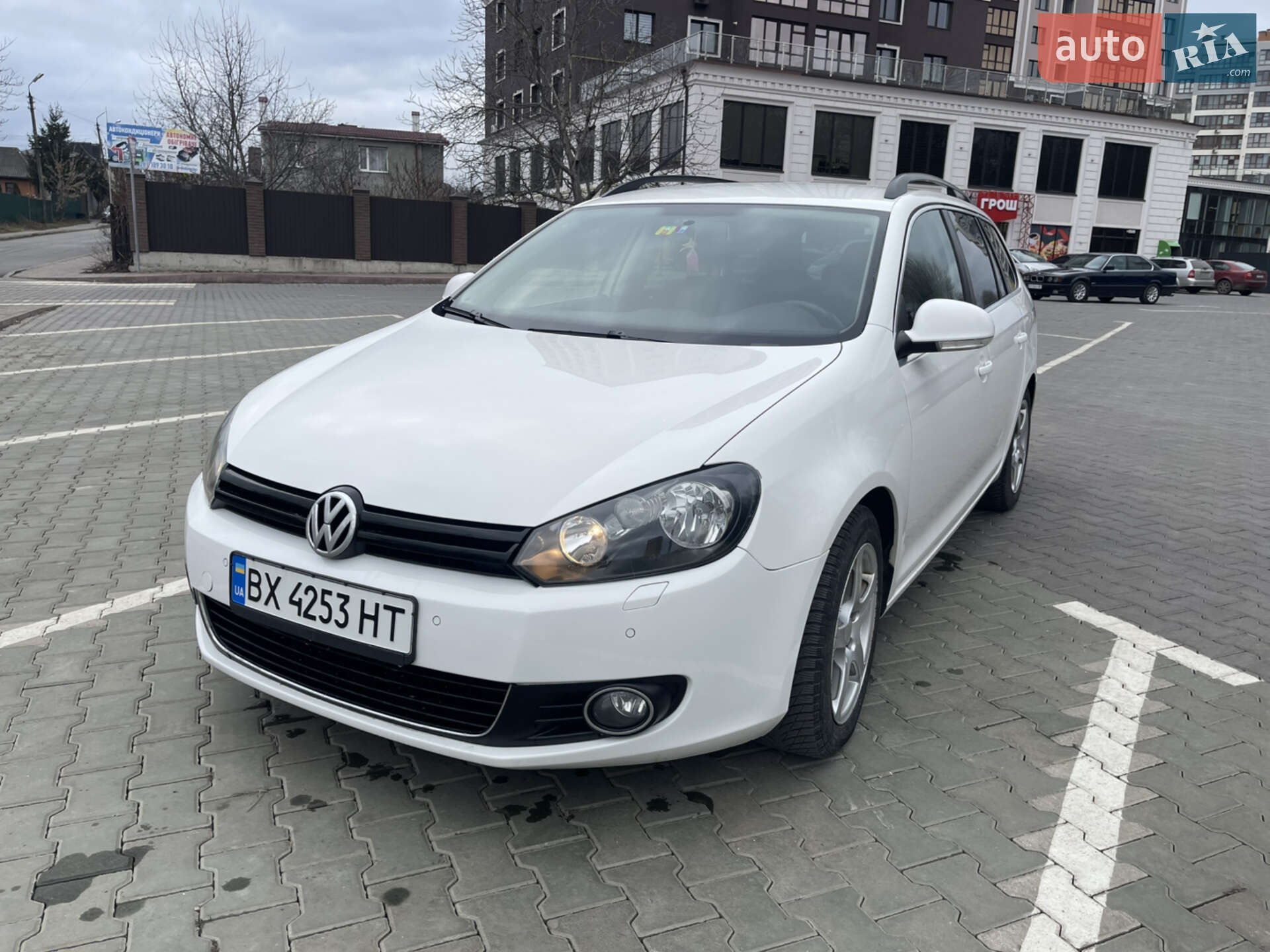 VOLKSWAGEN GOLF 2010