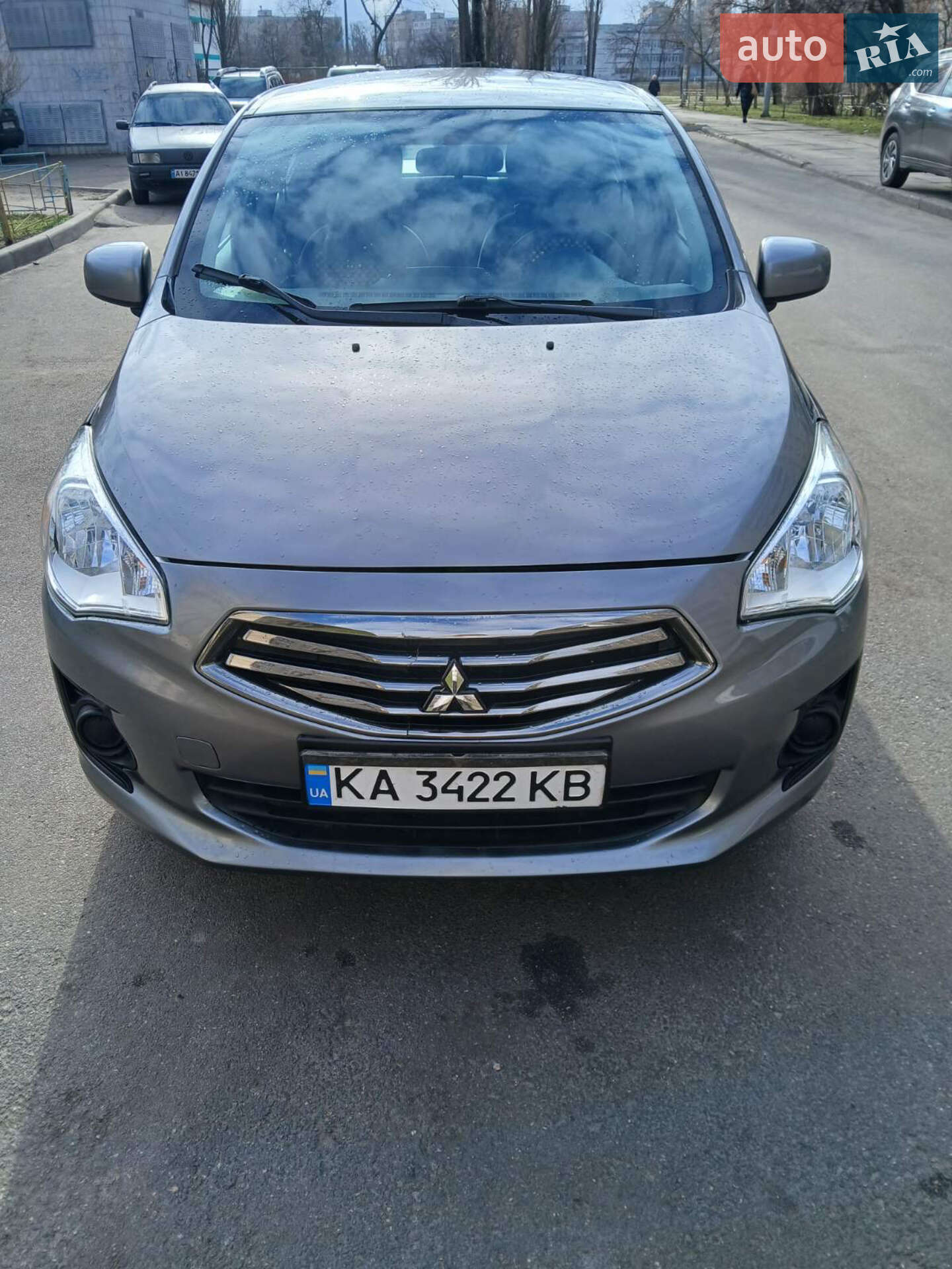 Головне фото звіту автомобіля MITSUBISHI MIRAGE 2019