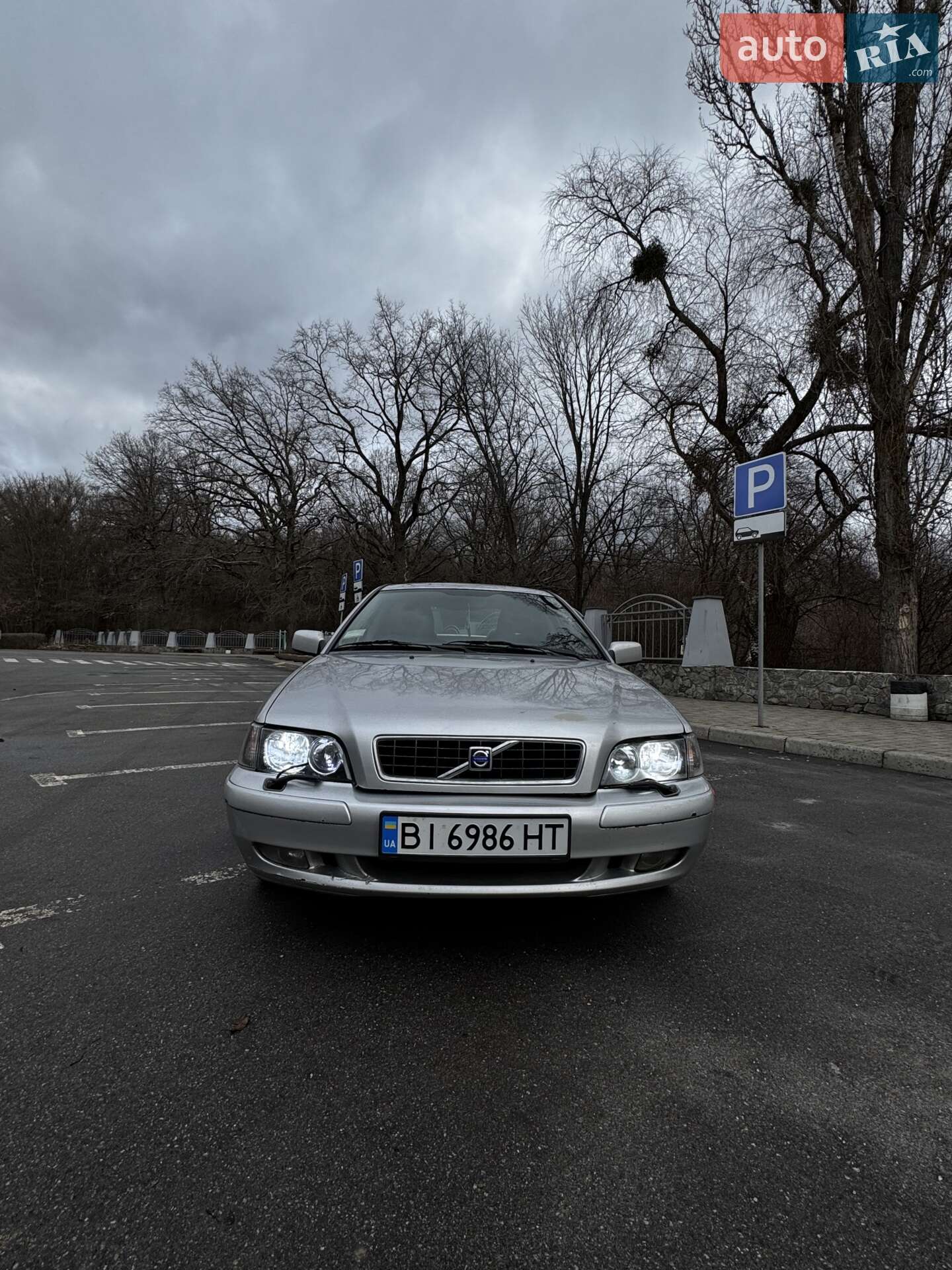 VOLVO S40 2003