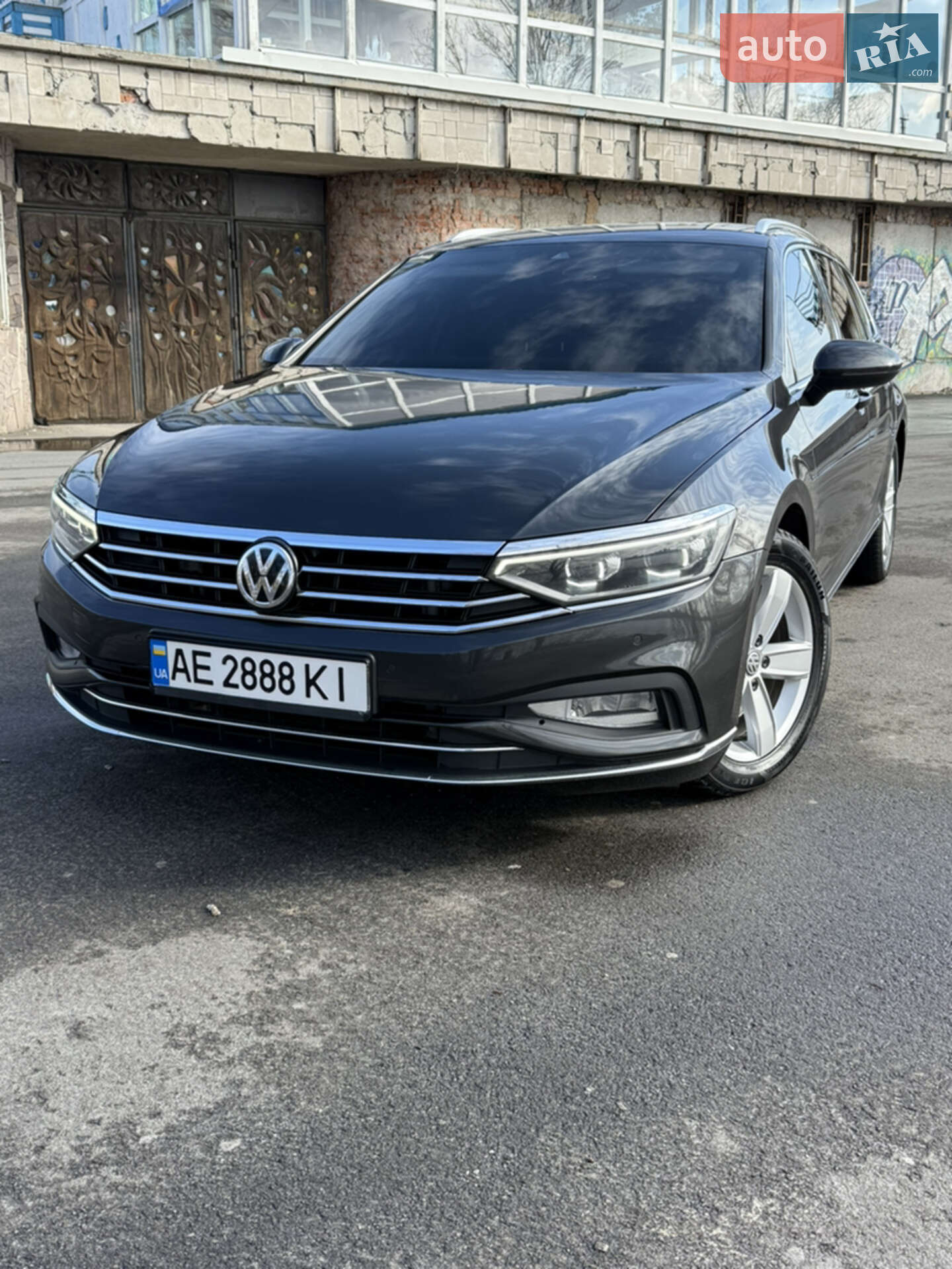 VOLKSWAGEN PASSAT 2019