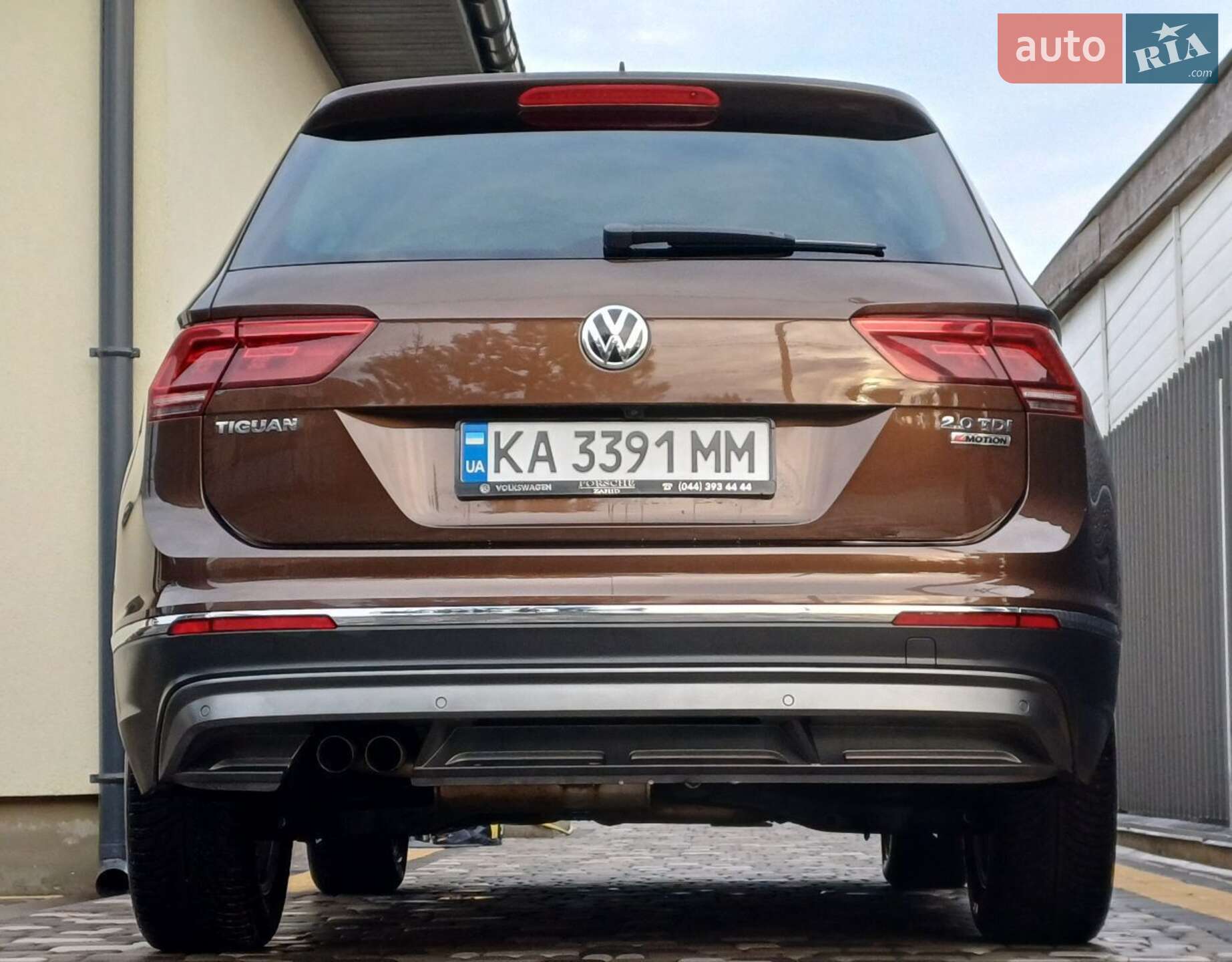 VOLKSWAGEN TIGUAN 2017