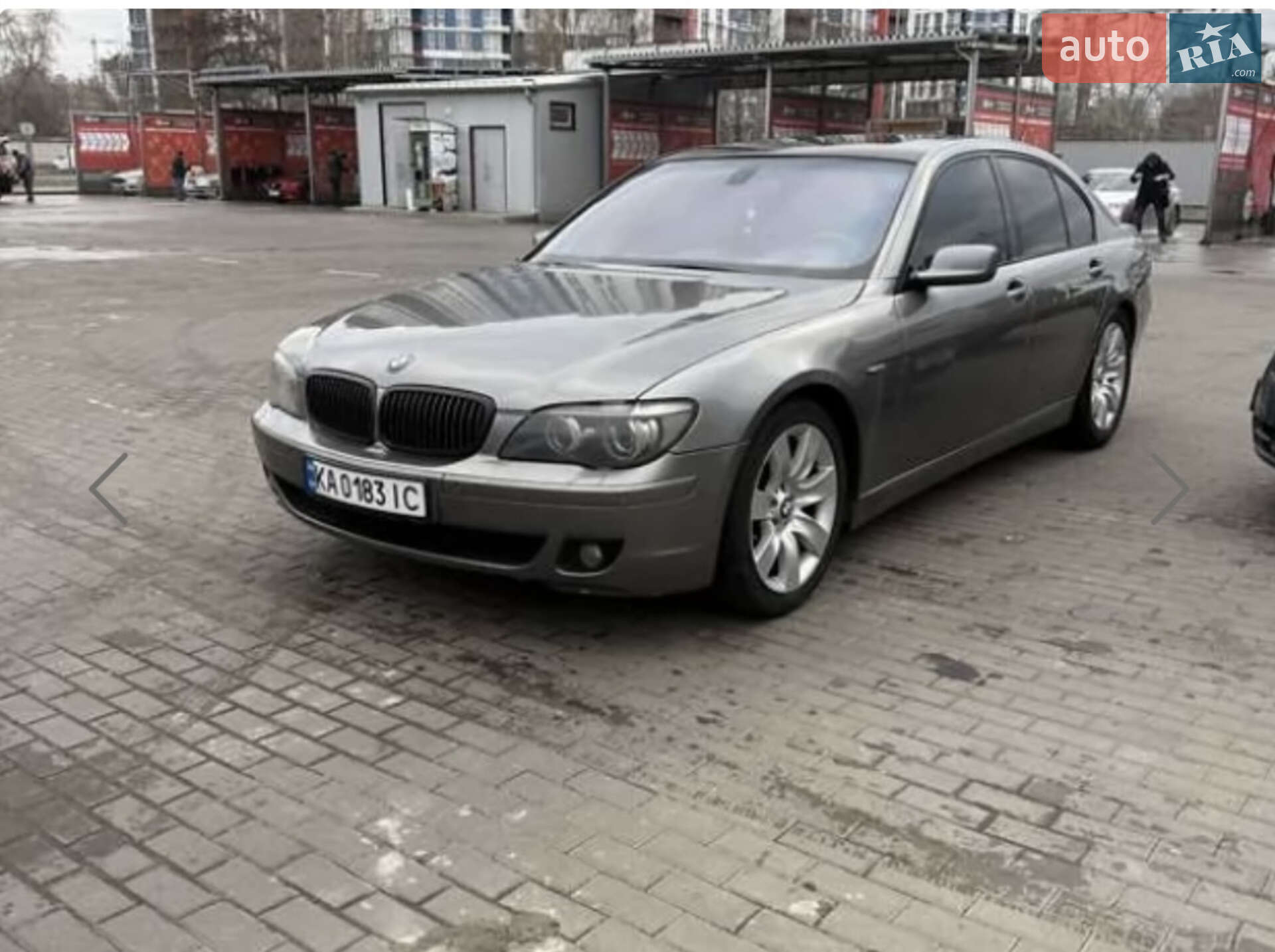 BMW 750I 2005