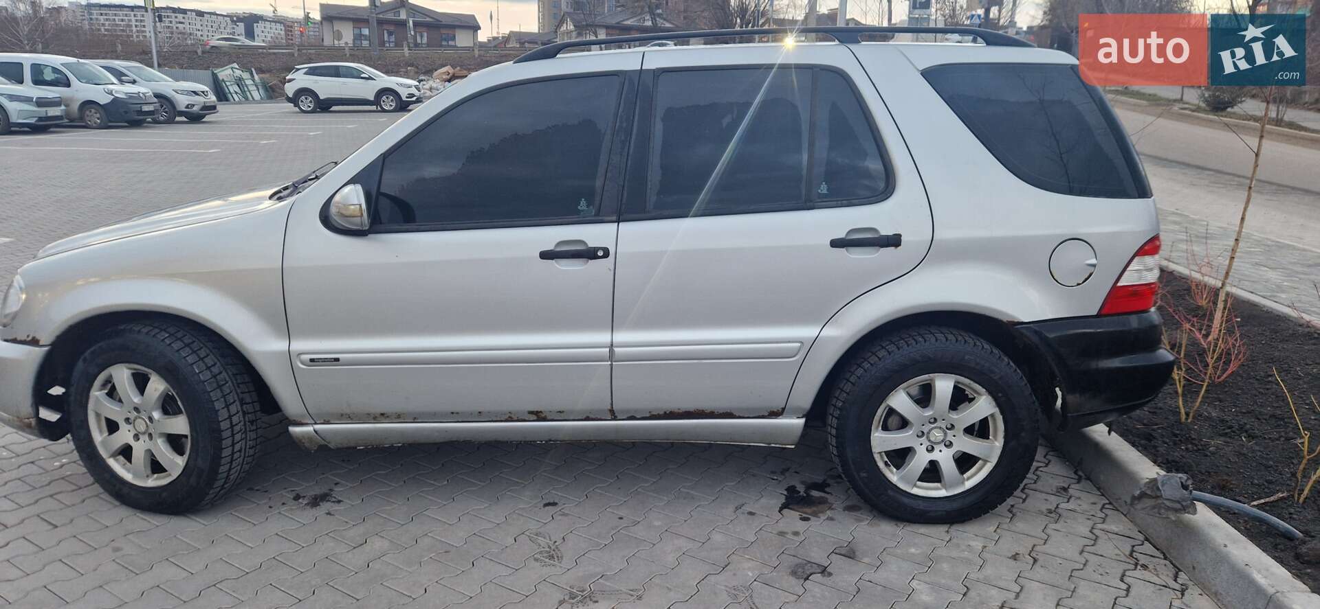MERCEDES-BENZ ML 270 CDI 2003