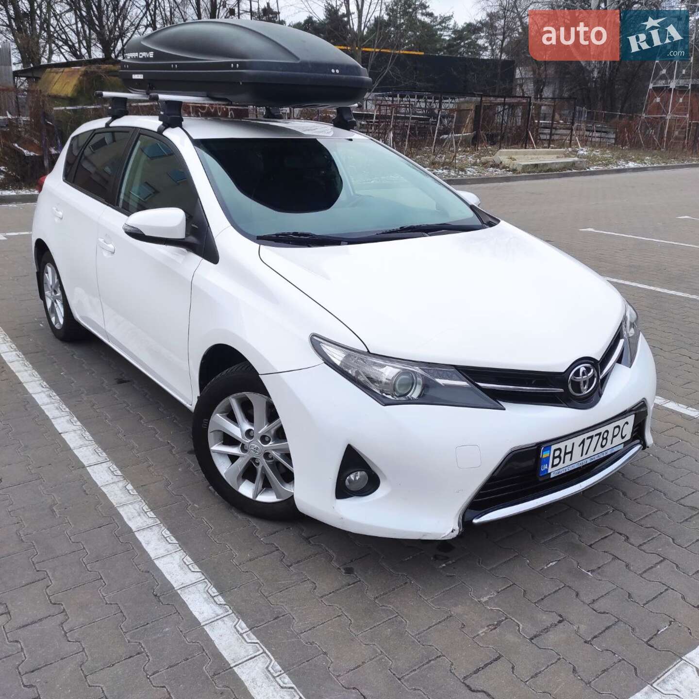 TOYOTA AURIS 2013