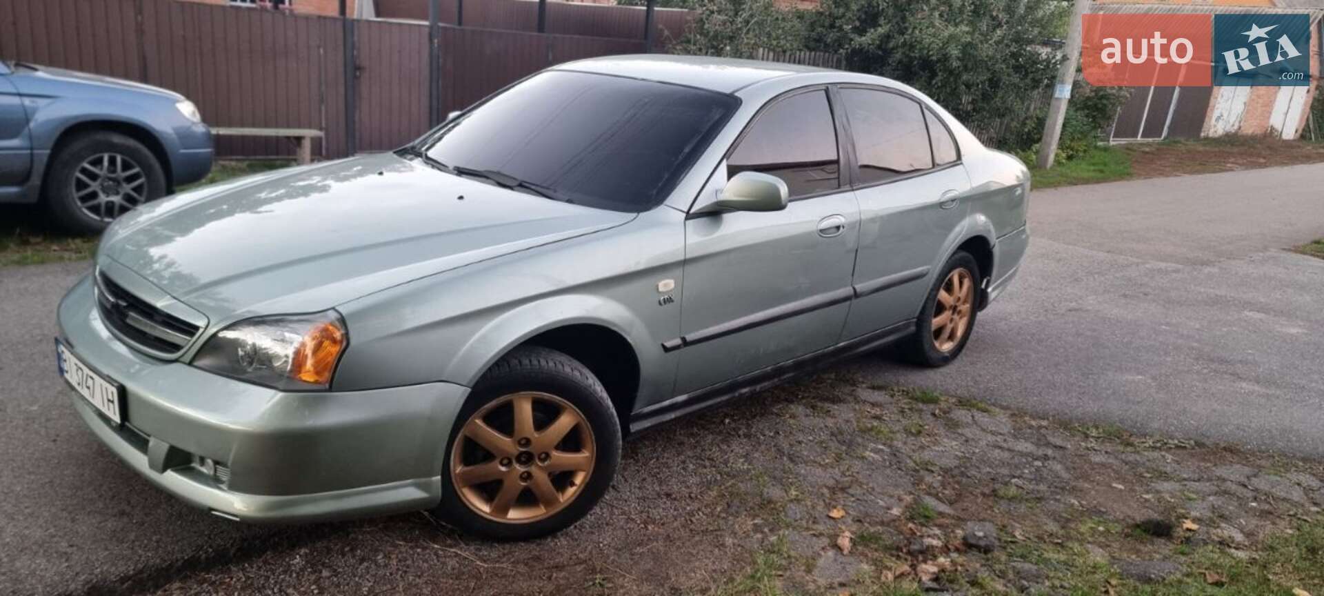CHEVROLET EVANDA 2004