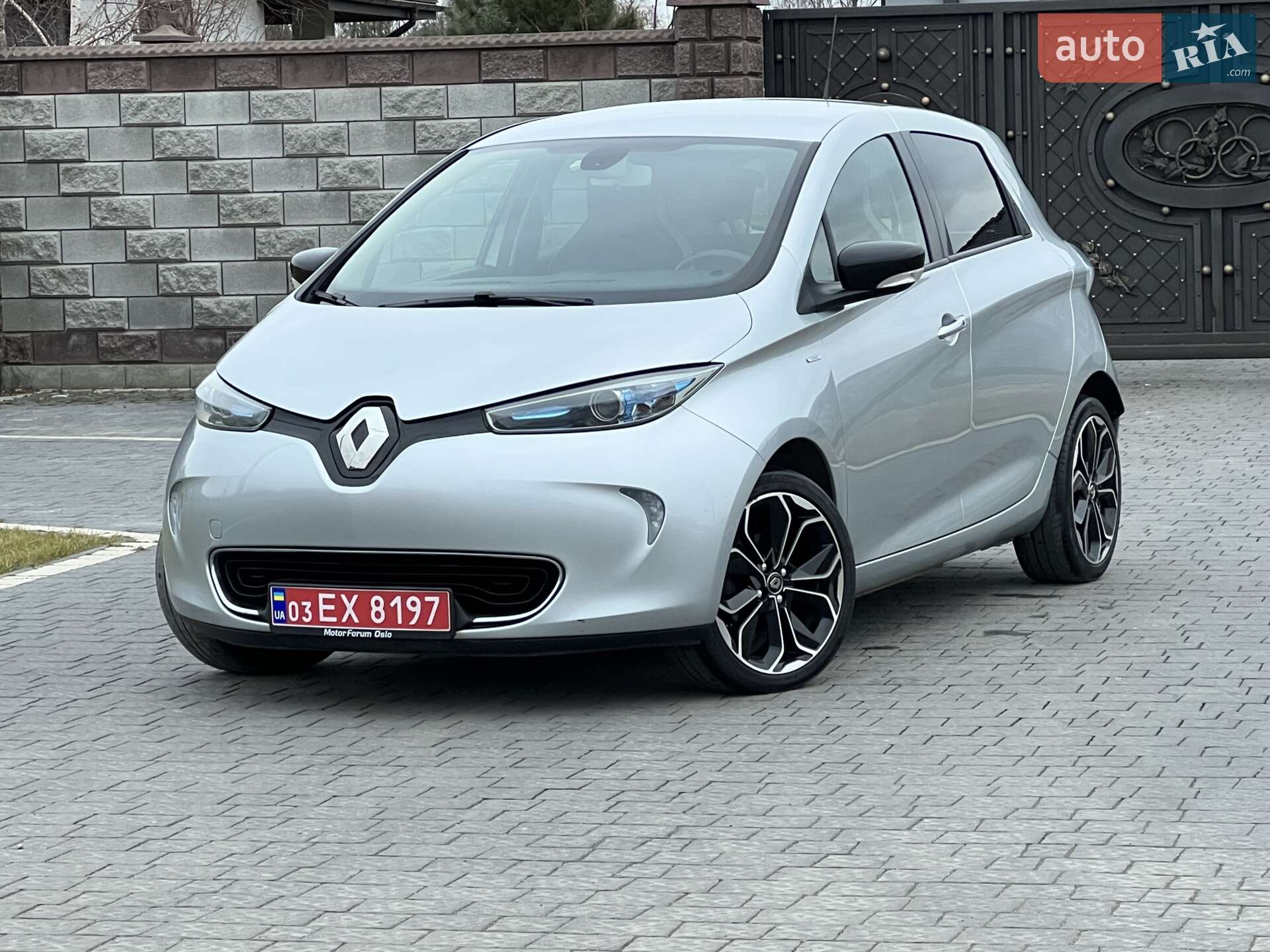 RENAULT ZOE 2019