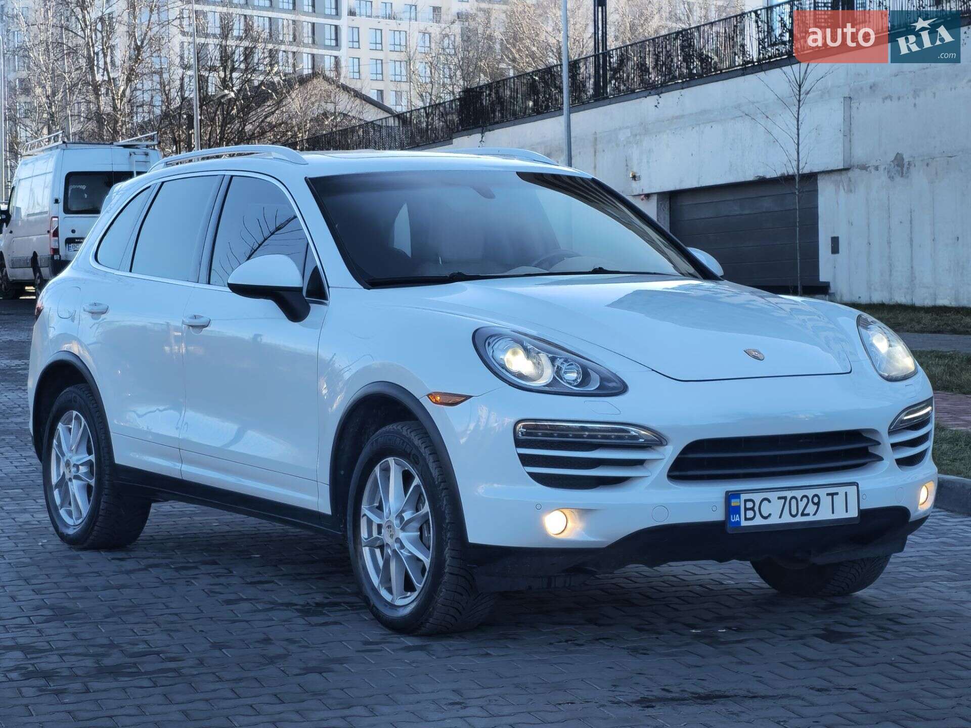 PORSCHE CAYENNE 2012