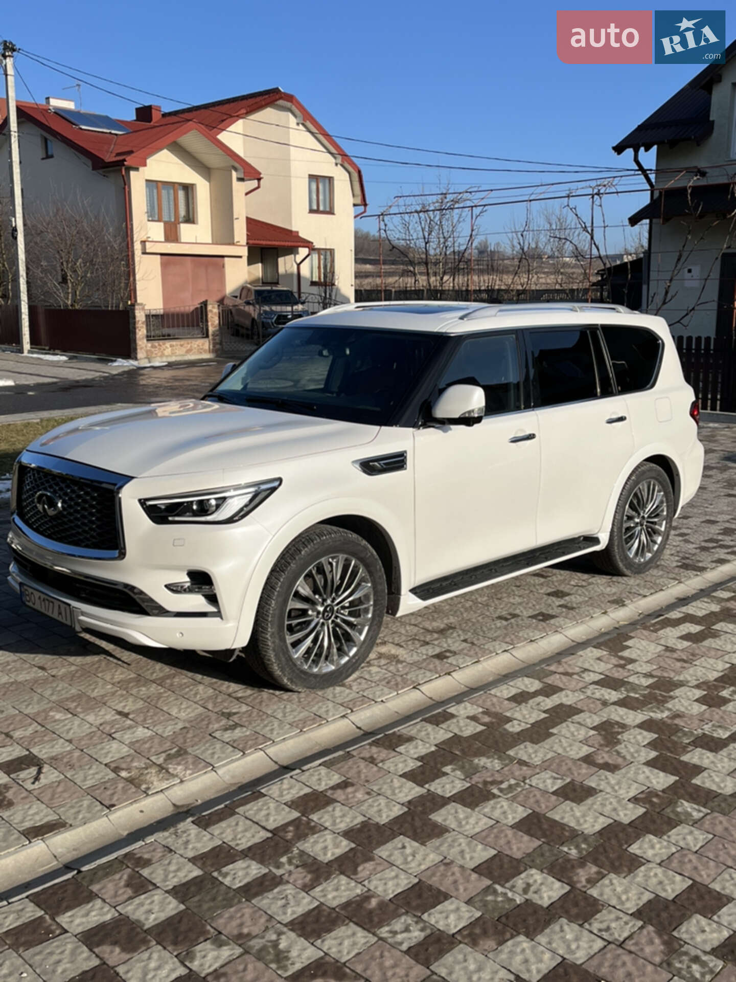 Infiniti QX80 2021