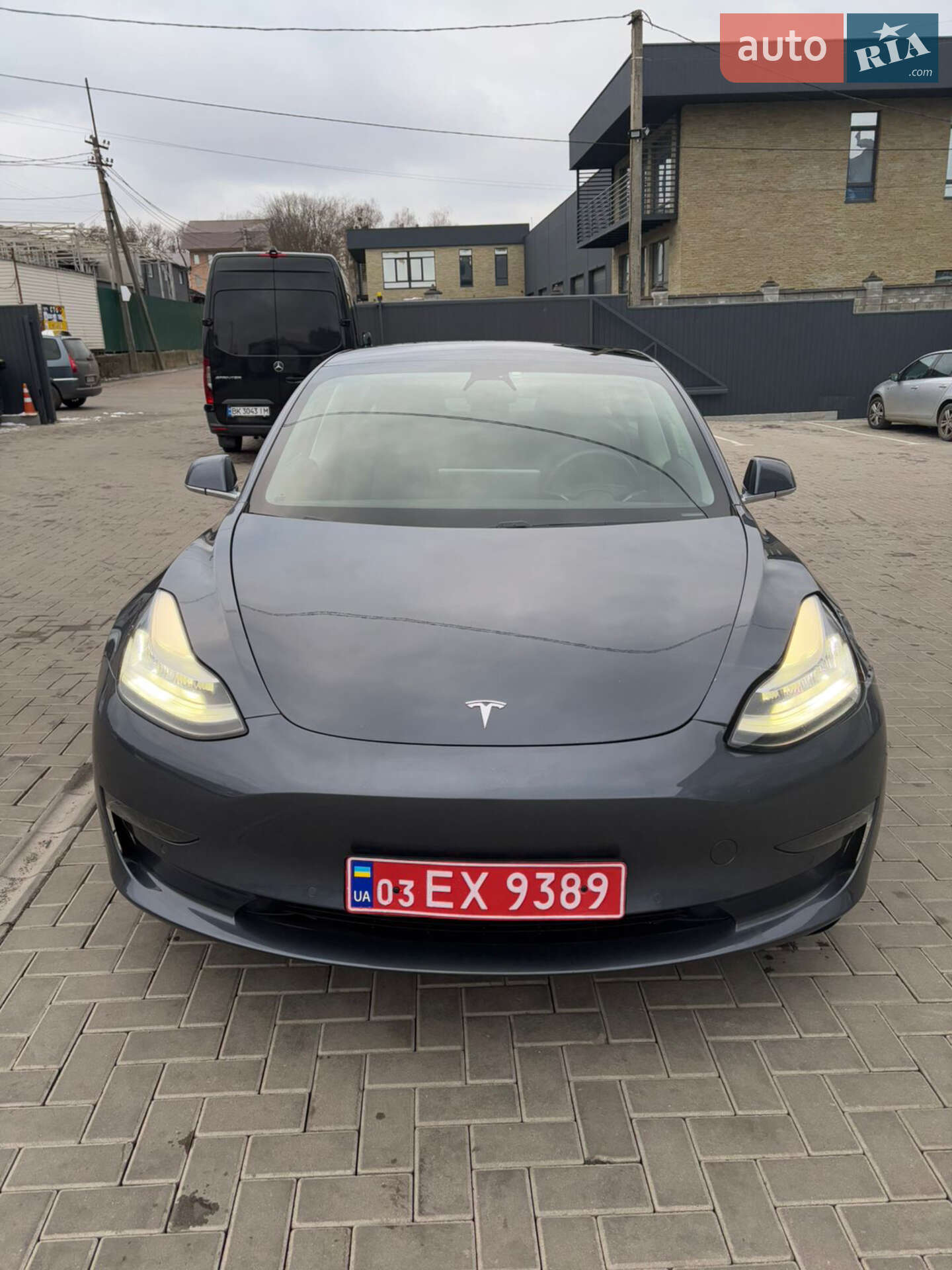 Tesla Model 3 2020