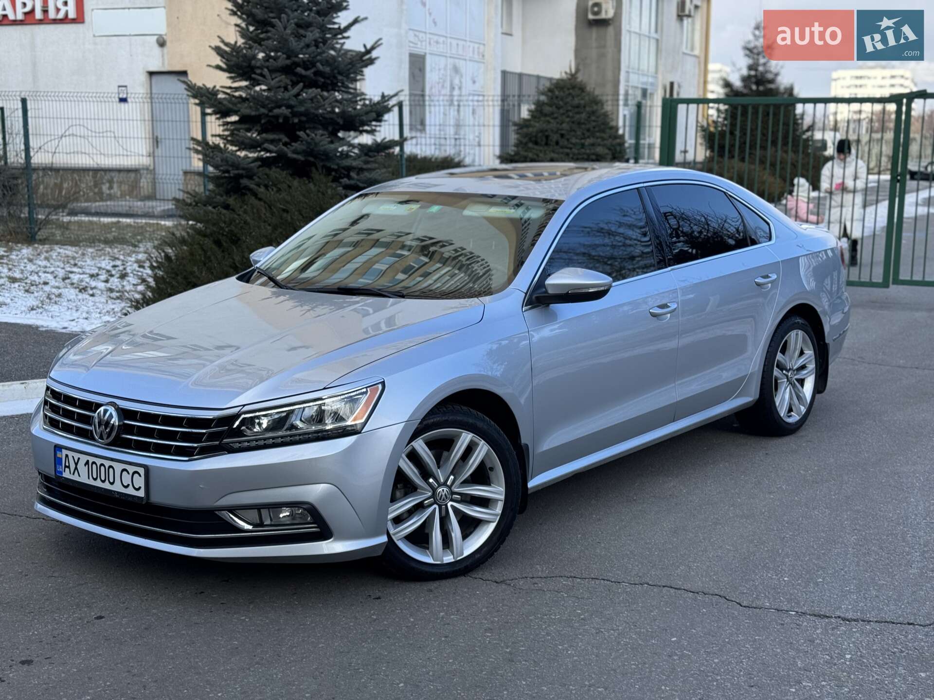 VOLKSWAGEN PASSAT 2016