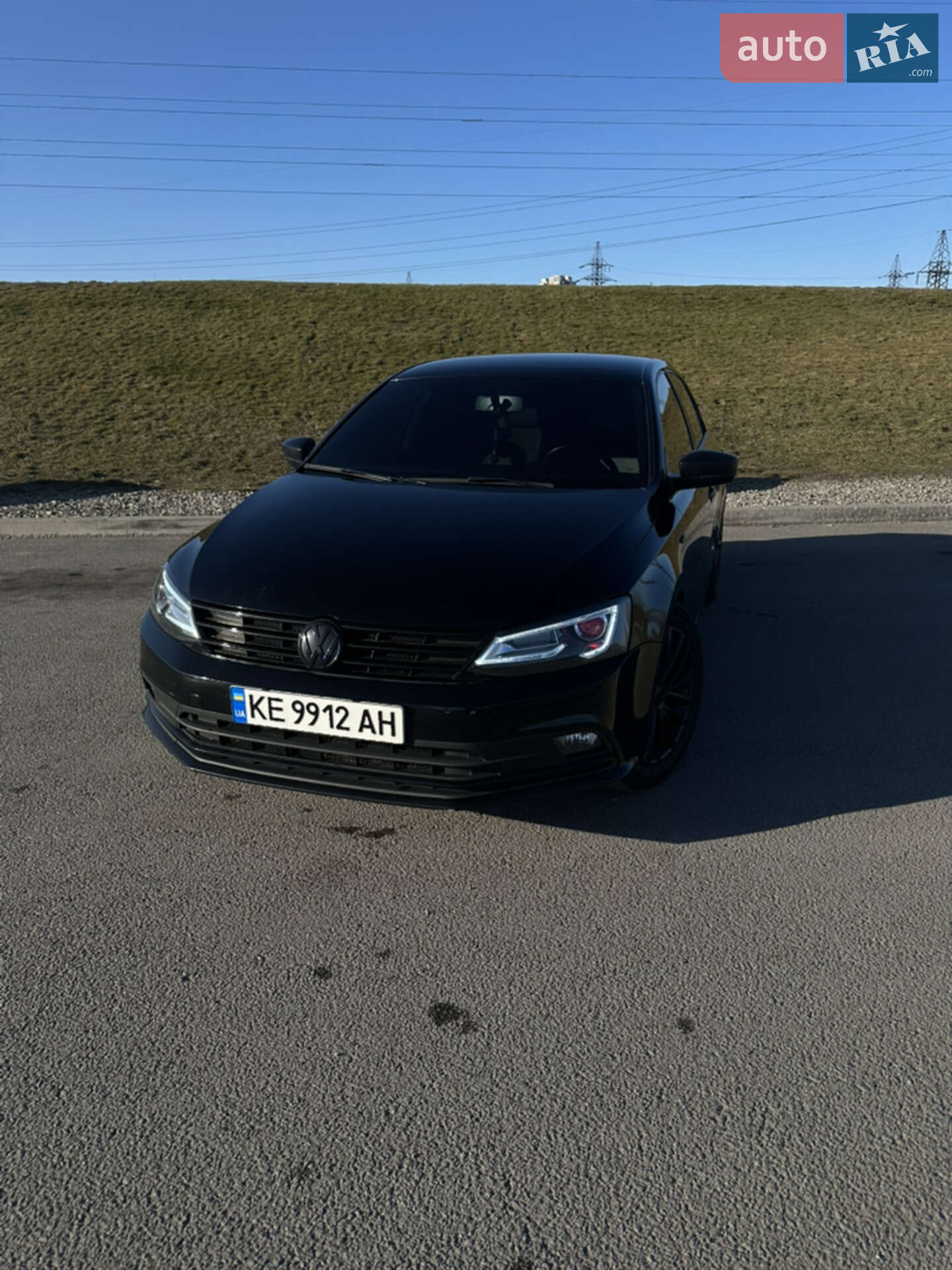 VOLKSWAGEN JETTA 2016