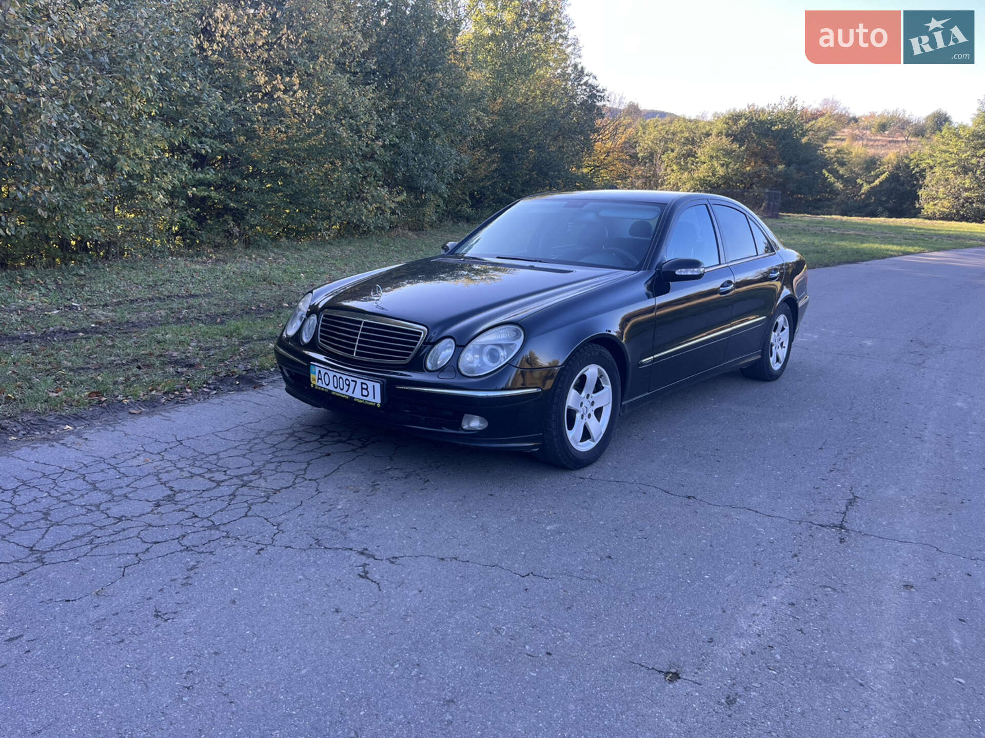 Головне фото звіту автомобіля MERCEDES-BENZ E 320 CDI 2004