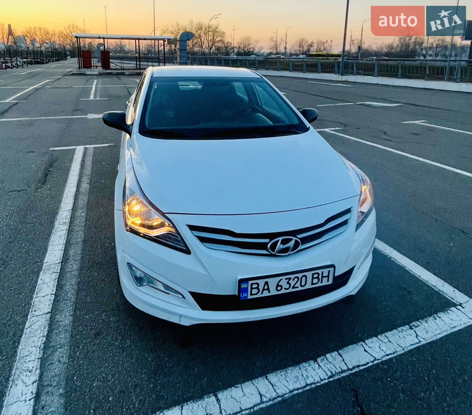 HYUNDAI ACCENT 2016