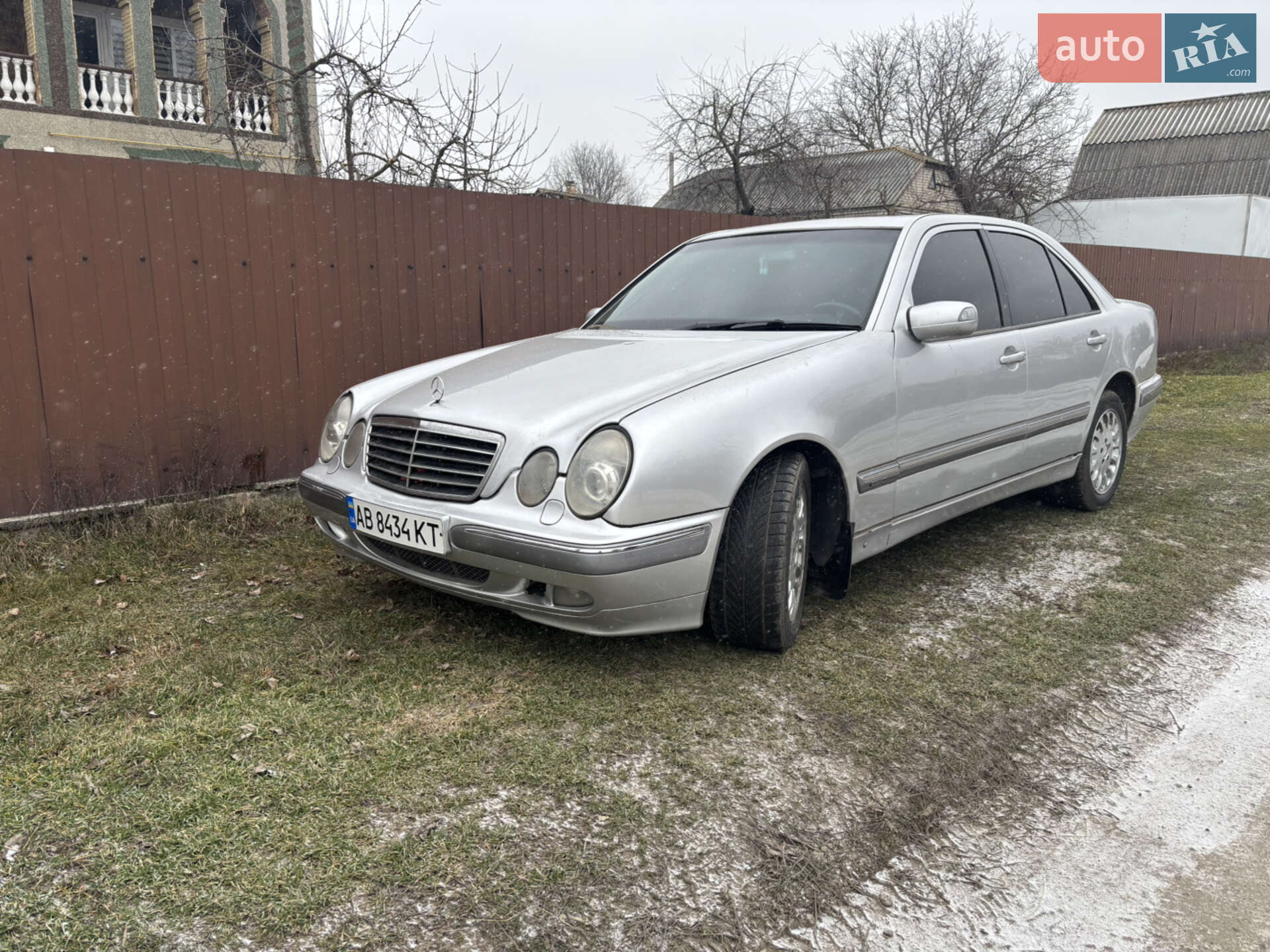 MERCEDES-BENZ E 270 CDI 2000