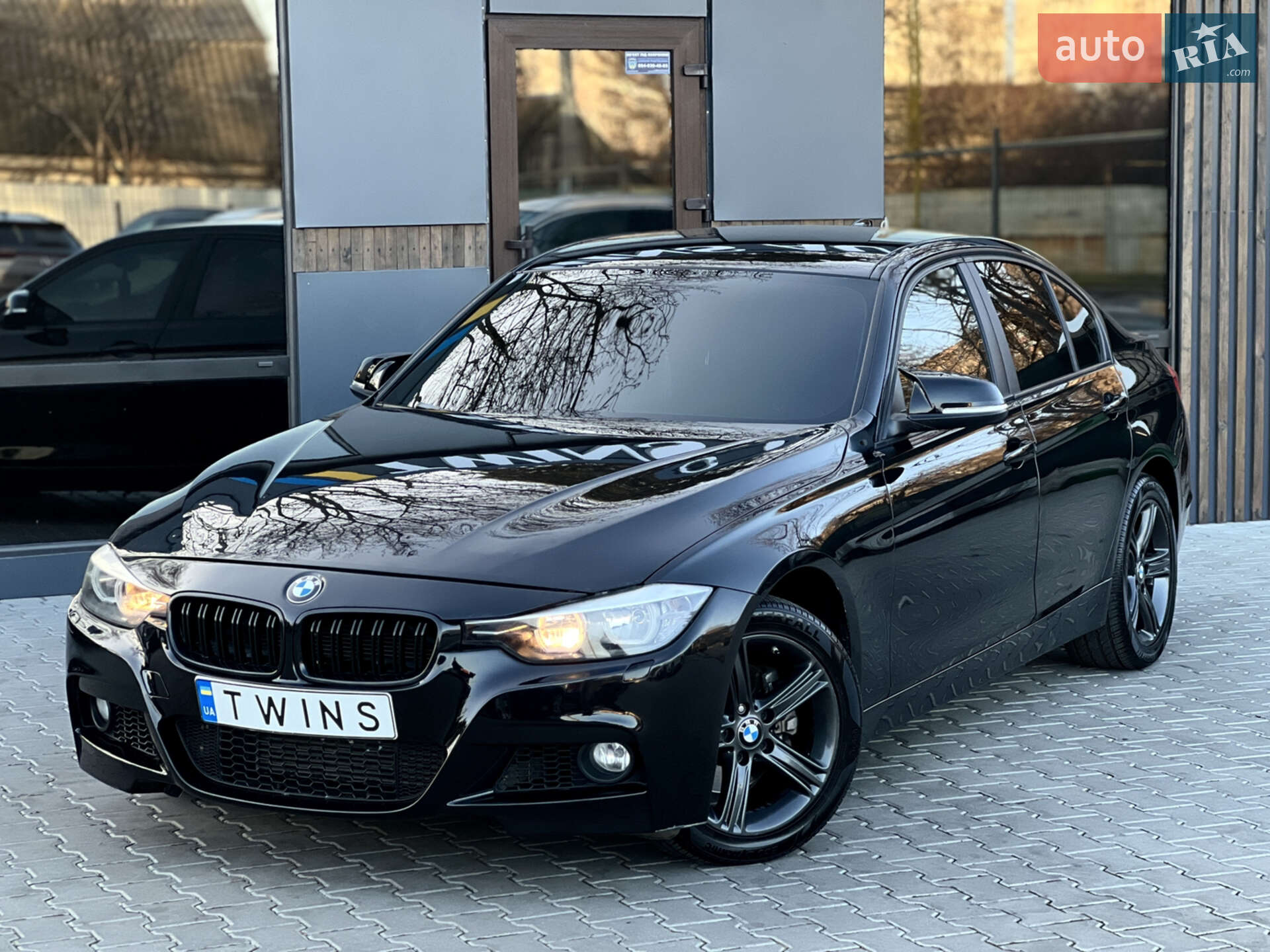 BMW 320I 2014