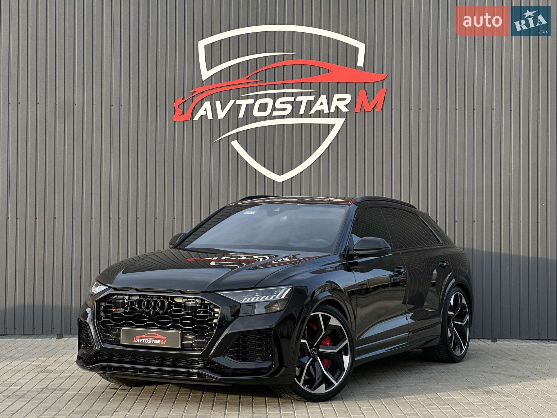 AUDI RS Q8