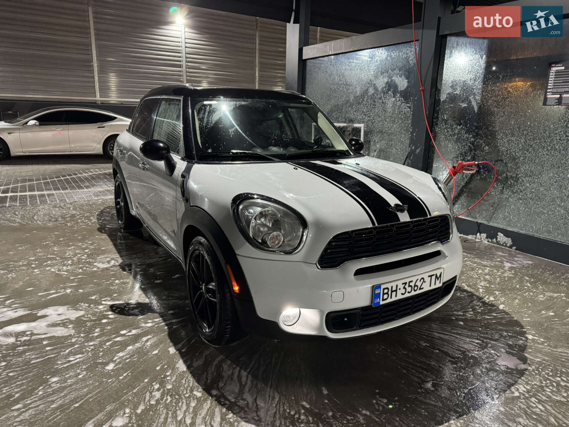 Головне фото звіту автомобіля MINI COOPER 2013