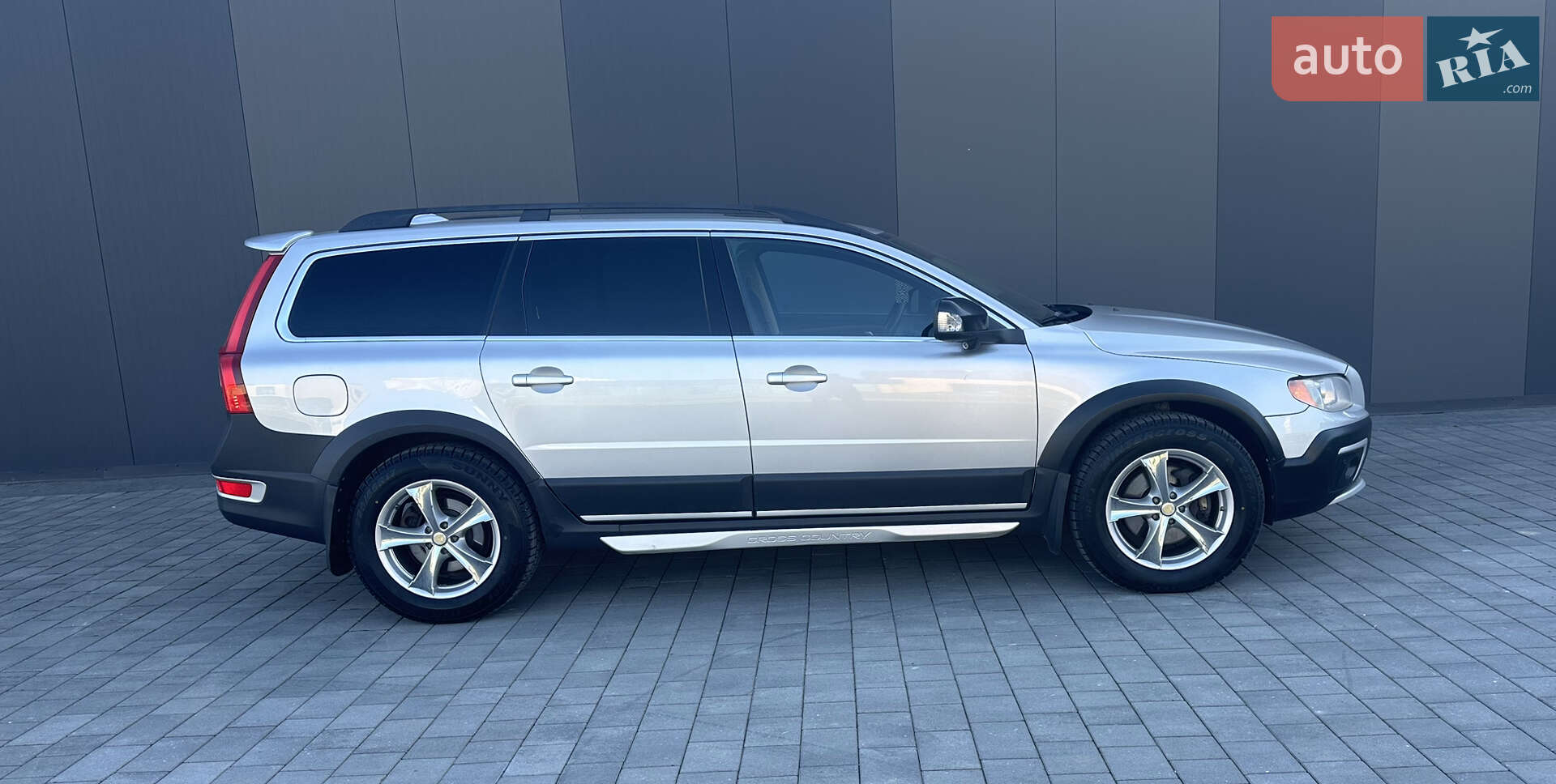 Volvo XC70 2009